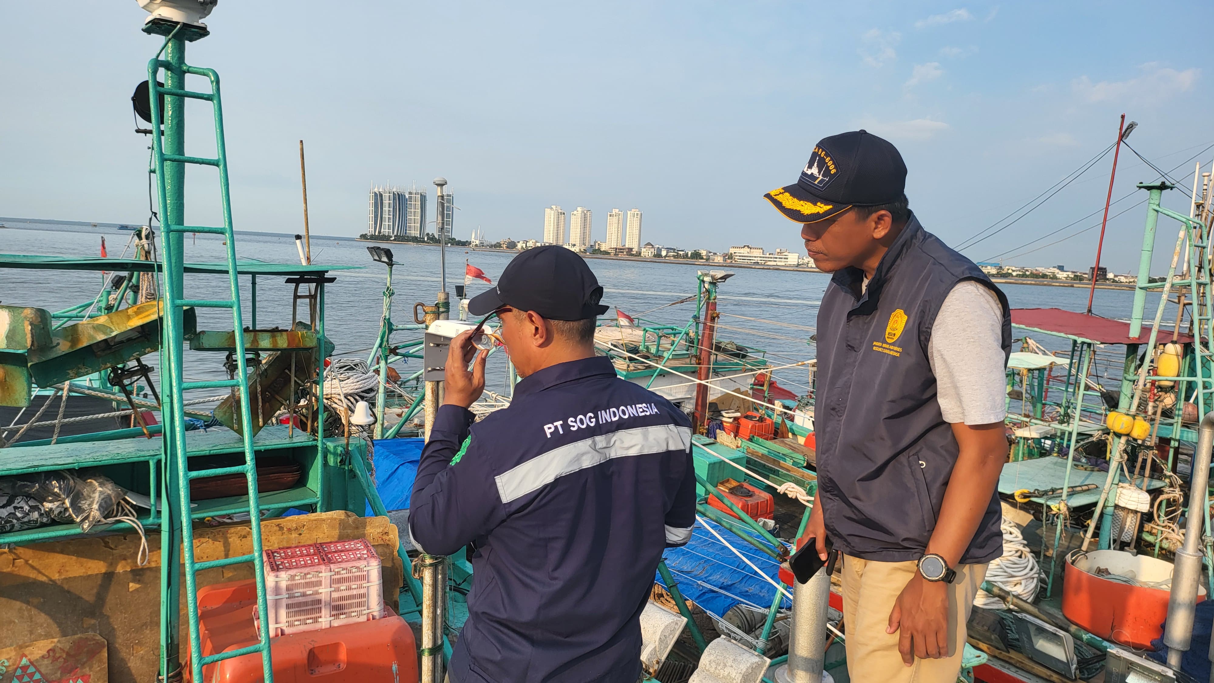 VMS untuk Usaha Perikanan yang Bertanggungjawab: Inovasi Teknologi, Kepatuhan Partisipatoris, dan Keberlanjutan dalam Era Pemberantasan IUU Fishing