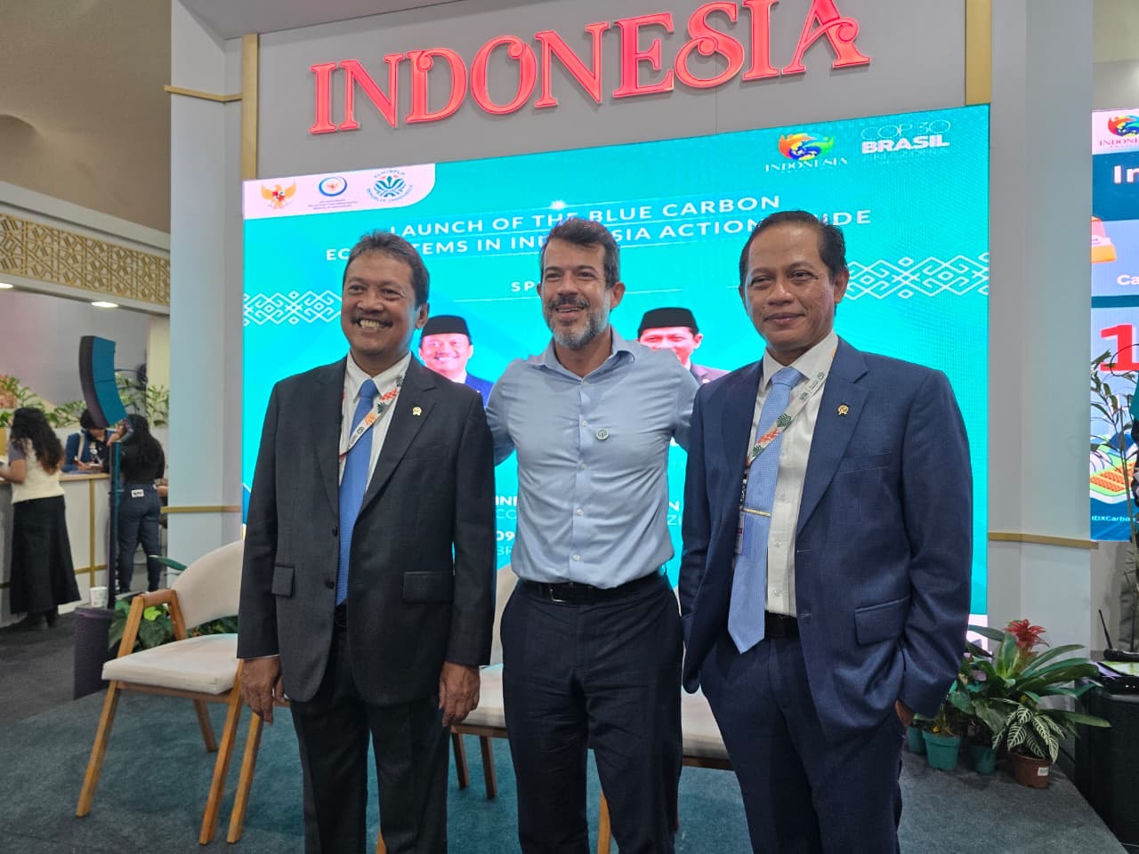 Indonesia Luncurkan Peta Jalan dan Panduan Aksi Ekosistem Karbon Biru di COP 30 Brazil