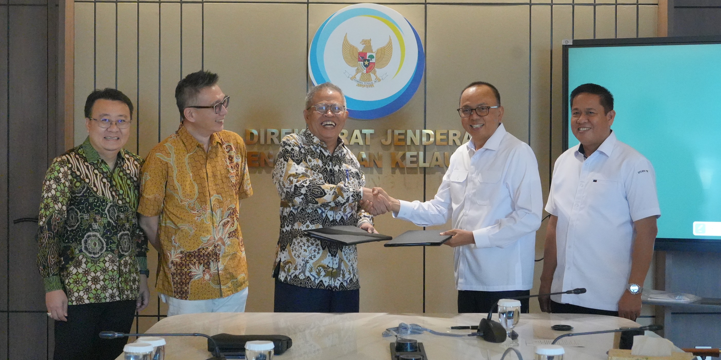 KKP dan Asosiasi Zero Emisi Indonesia Kolaborasi Dorong Wilayah Pesisir Rendah Emisi dan Ramah Lingkungan