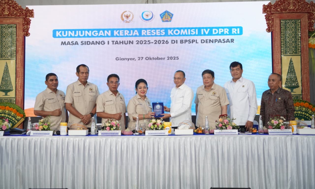 Kunjungan Kerja Reses Komisi IV DPR RI ke Balai Pengelolaan Sumber Daya Pesisir dann Laut Denpasar, Bali (27/10).