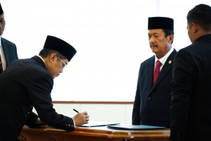 Lantik Dirjen PDSPKP, Menteri Trenggono Dorong Pemenuhan Bahan Baku Usaha Perikanan yang Berkualitas