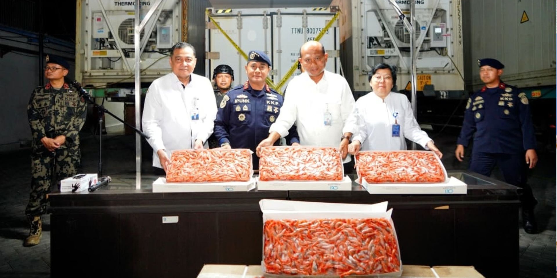 Pengamanan 1.048 Ton Udang Impor di Jatim untuk Lindungi Pembudidaya Lokal