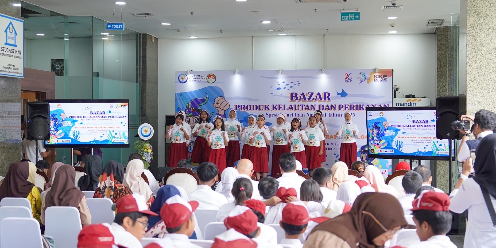 Sambut Harkannas, KKP Ajak Masyarakat Terapkan Gaya Hidup Sehat dengan Makan Ikan