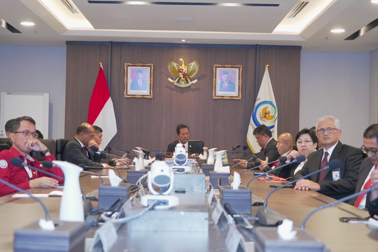 Menteri Trenggono meresmikan penerimaan peserta didik baru Pendidikan Tinggi Vokasi Kelautan dan Perikanan tahun ajaran 2023/2024, melalui video conference