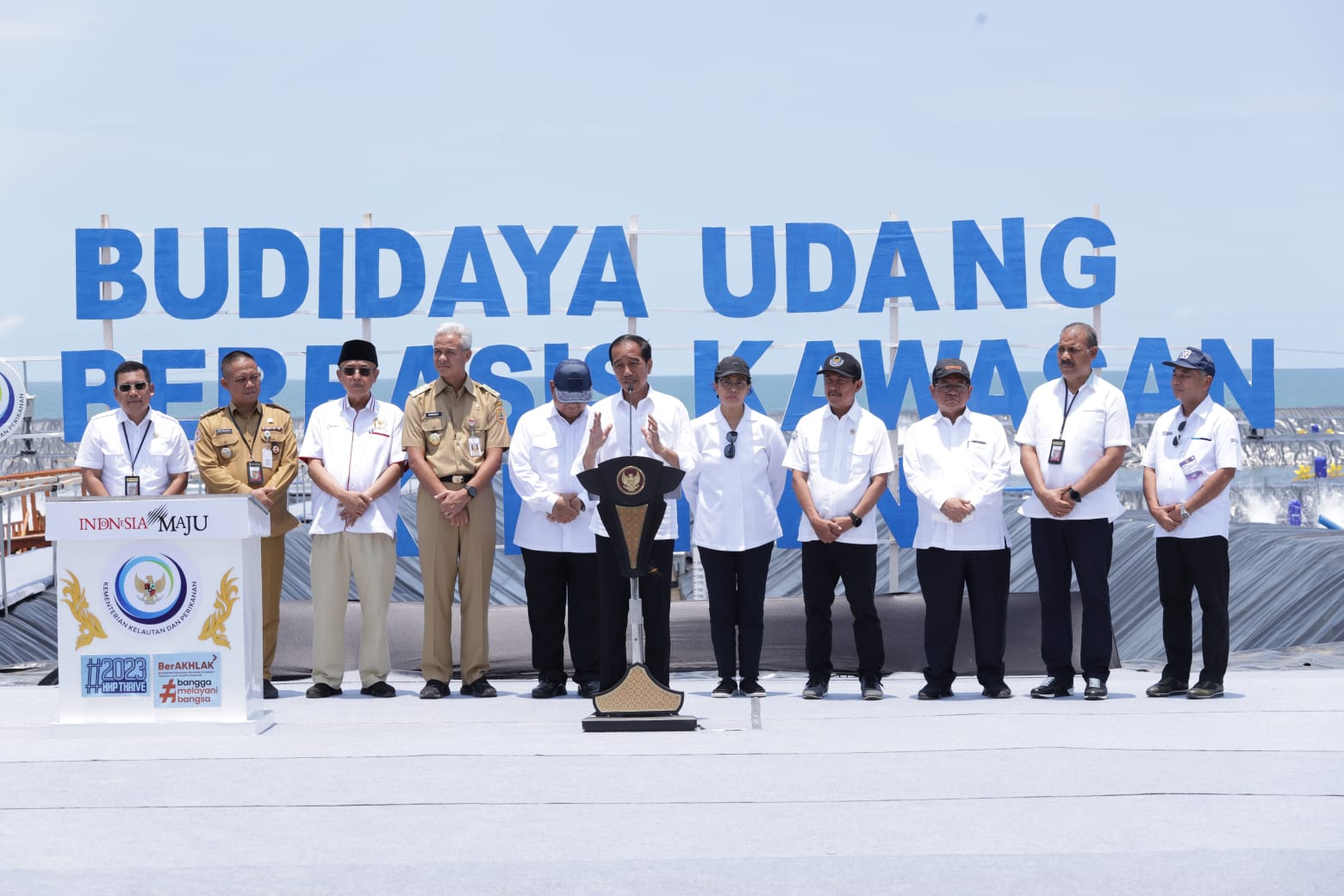 Alhamdulillah, Bapak Presiden @jokowi sudah meresmikan tambak Budidaya Udang Berbasis Kawasan (BUBK) di Kebumen