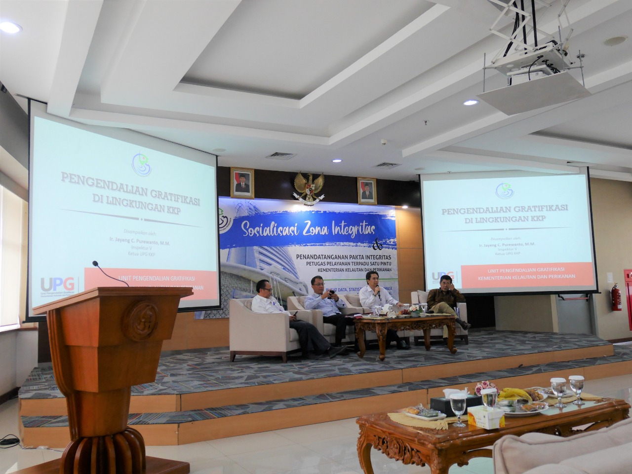 Sosialisasi Zona Integritas dan Penandatanganan Pakta Integritas Petugas Pelayanan Terpadu Satu Pintu Kementerian Kelautan dan Perikanan (PTSP KKP)