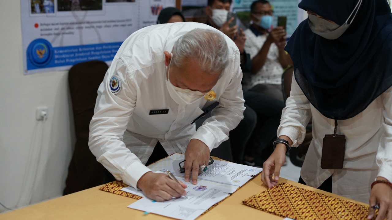 Penandatanganan Perjanjian Kerjasama antara BPSPL Pontianak dengan Fakultas Pertanian Universitas Tanjungpura (24/12).
