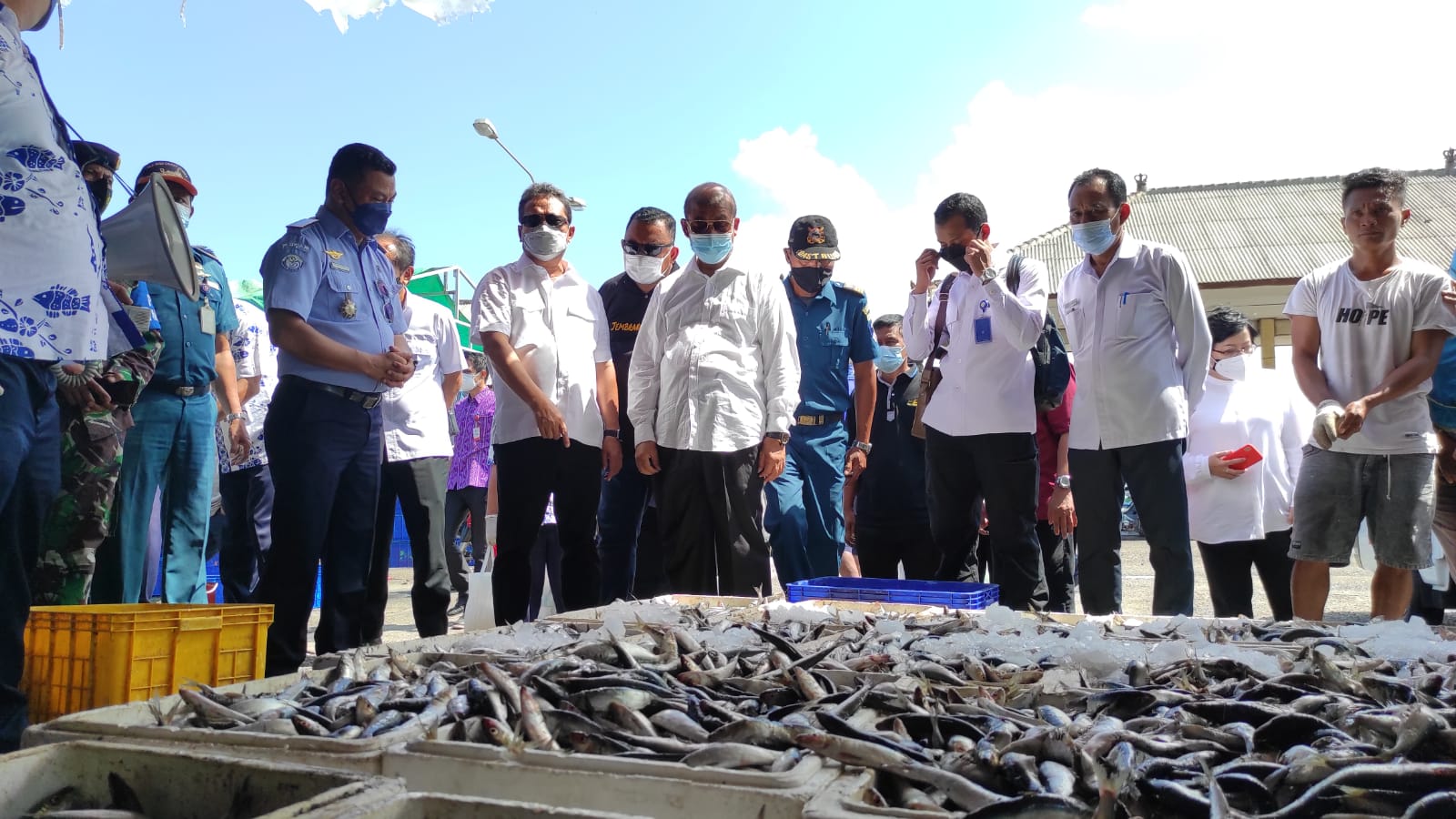 Vaksinasi Nelayan di PPN Pengambengan
