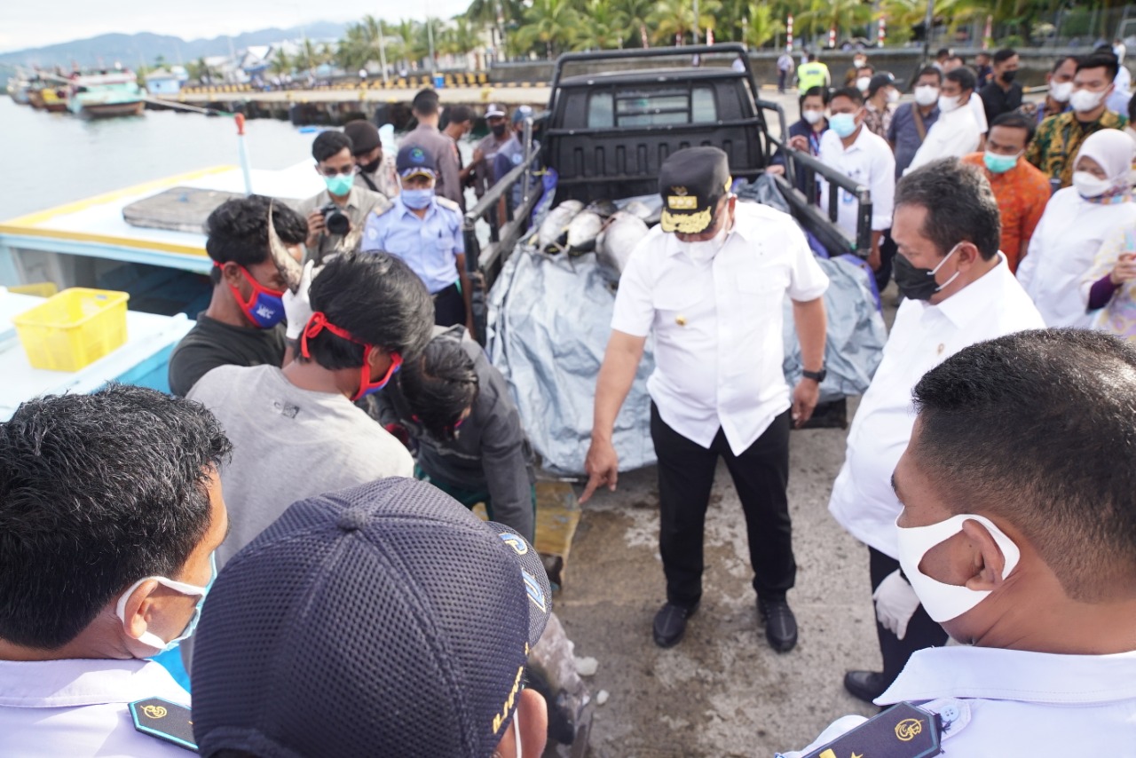 Kunjungan Kerja Menteri Kelautan dan Perikanan di PPN Ambon dan Proyek Lumbung Ikan Nasional