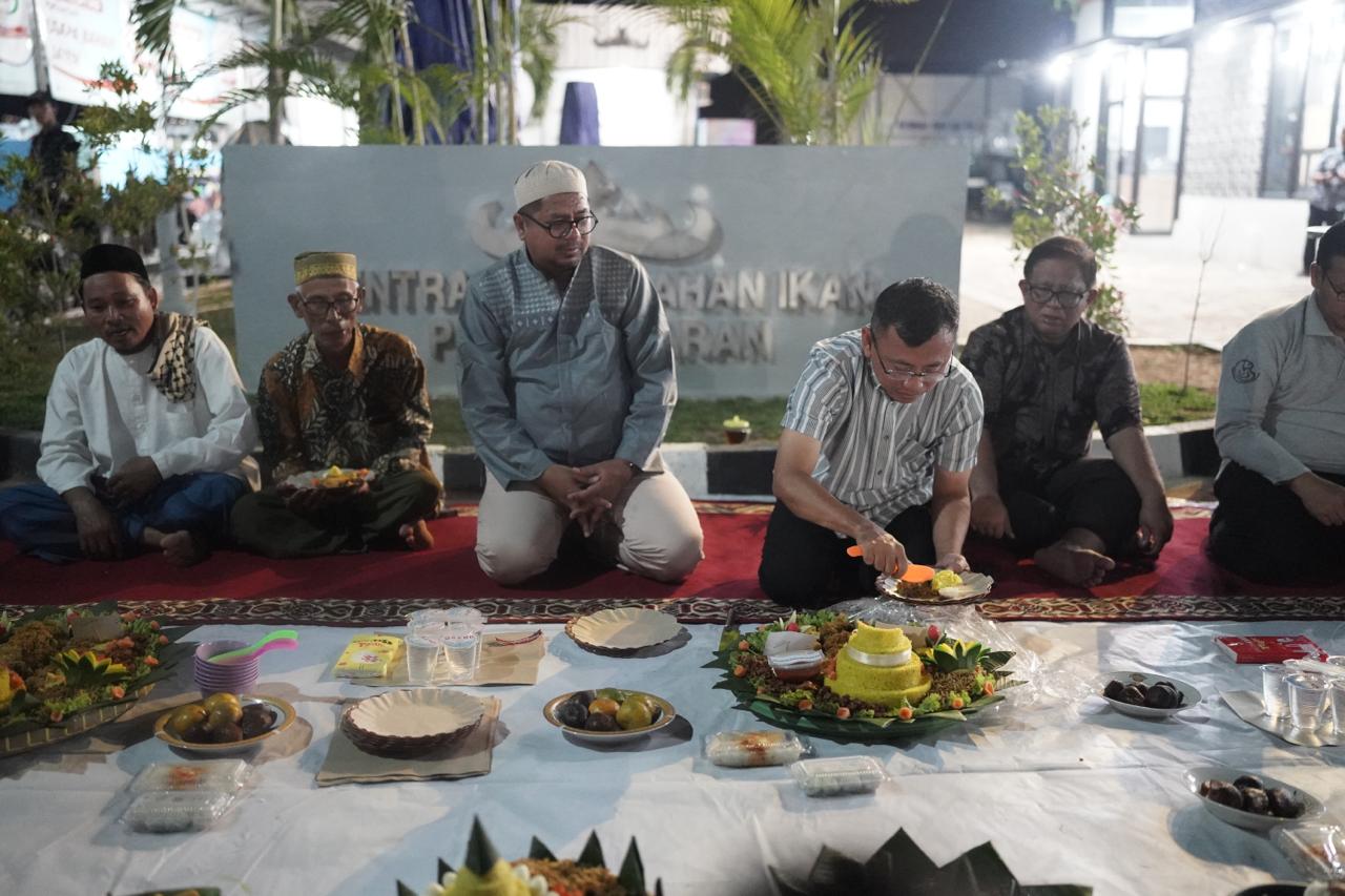 Syukuran Kampung Nelayan Modern Pulau Pasaran