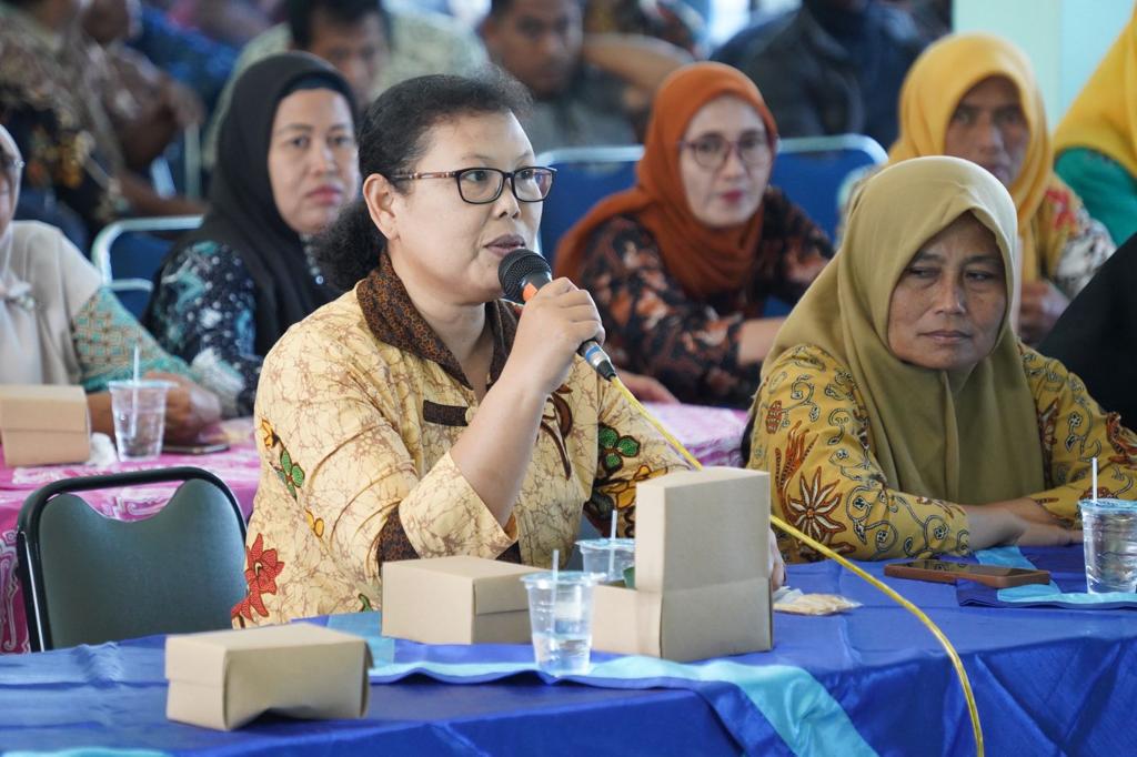 Fasilitasi Akses Pembiayaan Usaha Kelautan dan Perikanan ”UMKM Siap Naik Kelas”
