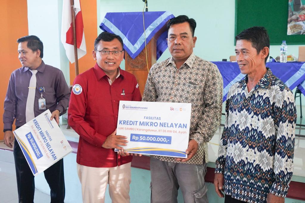 Fasilitasi Akses Pembiayaan Usaha Kelautan dan Perikanan ”UMKM Siap Naik Kelas”