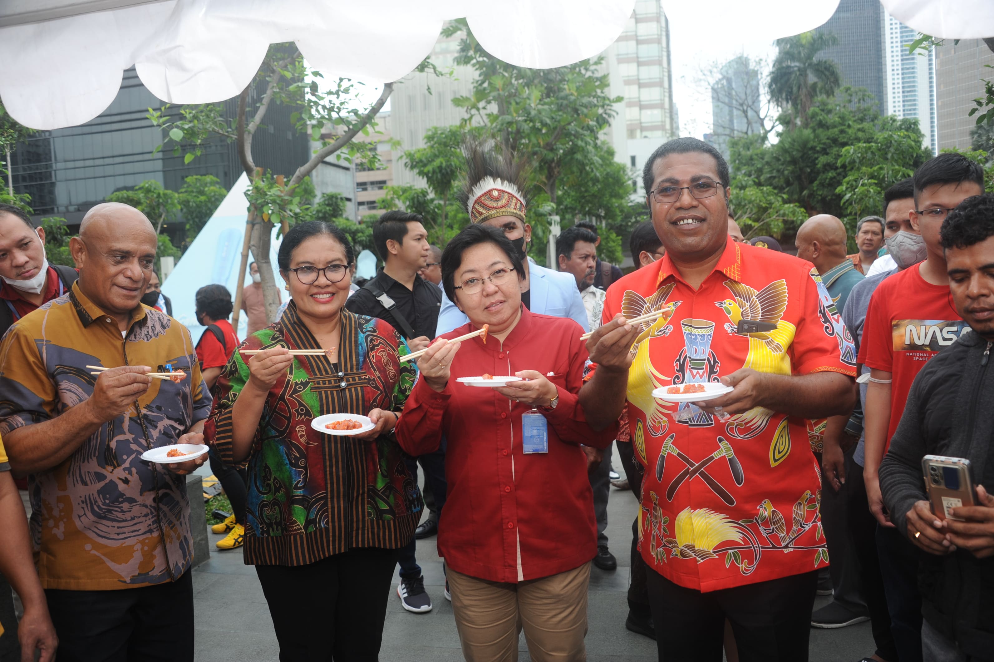 Promosi Peluang Investasi Kelautan Dan Perikanan Di Teluk Cenderawasih