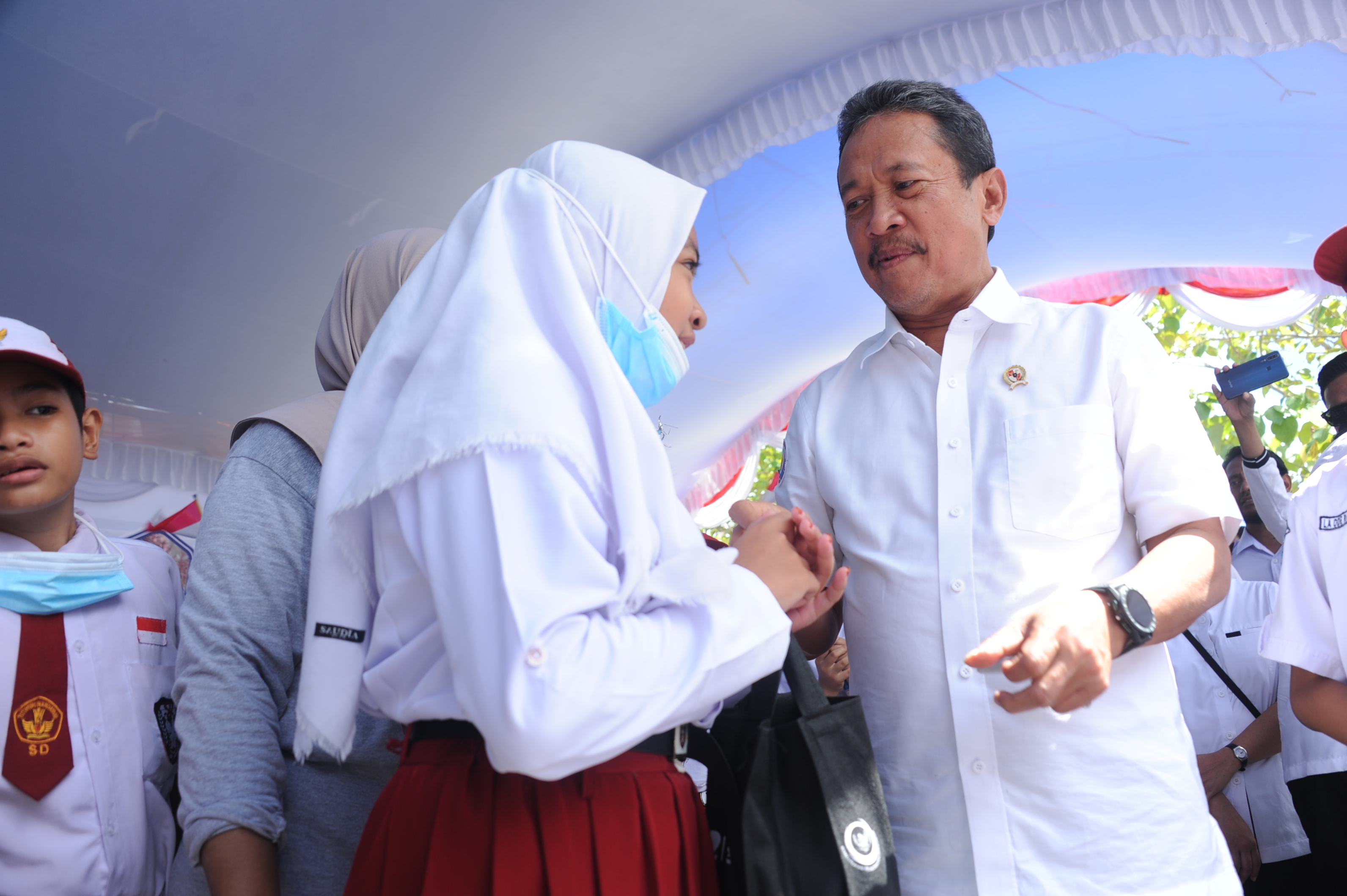 Safari Gemarikan di Kabupaten Wakatobi