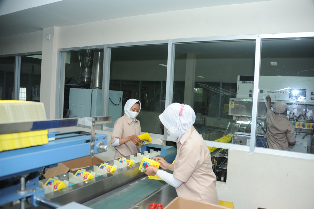 Kunker Dirjen PDSPKP bersama Menteri Kelautan dan Perikanan di PT Agarindo Bogatama