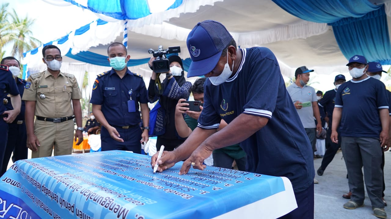 Edukasi Pembudidaya Lobster