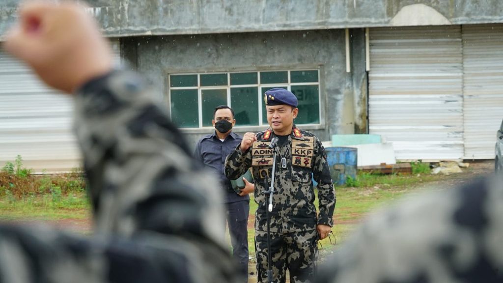 Arahan Dirjen PSDKP kepada awak kapal pengawas KKP di Pangkalan PSDKP Batam
