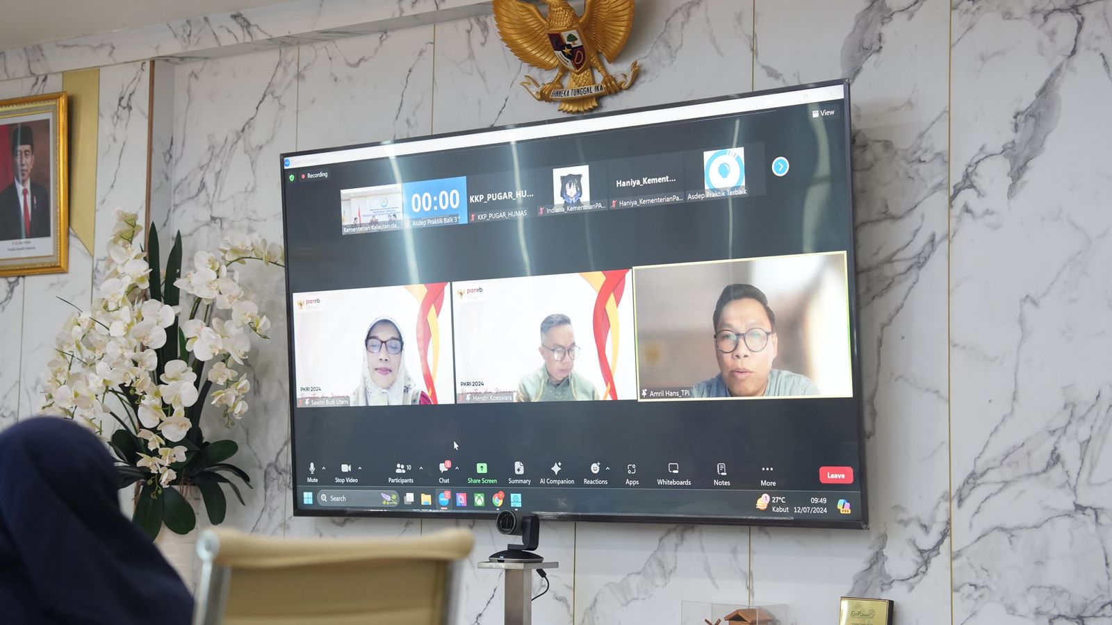 Presentasi dan wawancara pemantauan keberlanjutan inovasi PUGaR