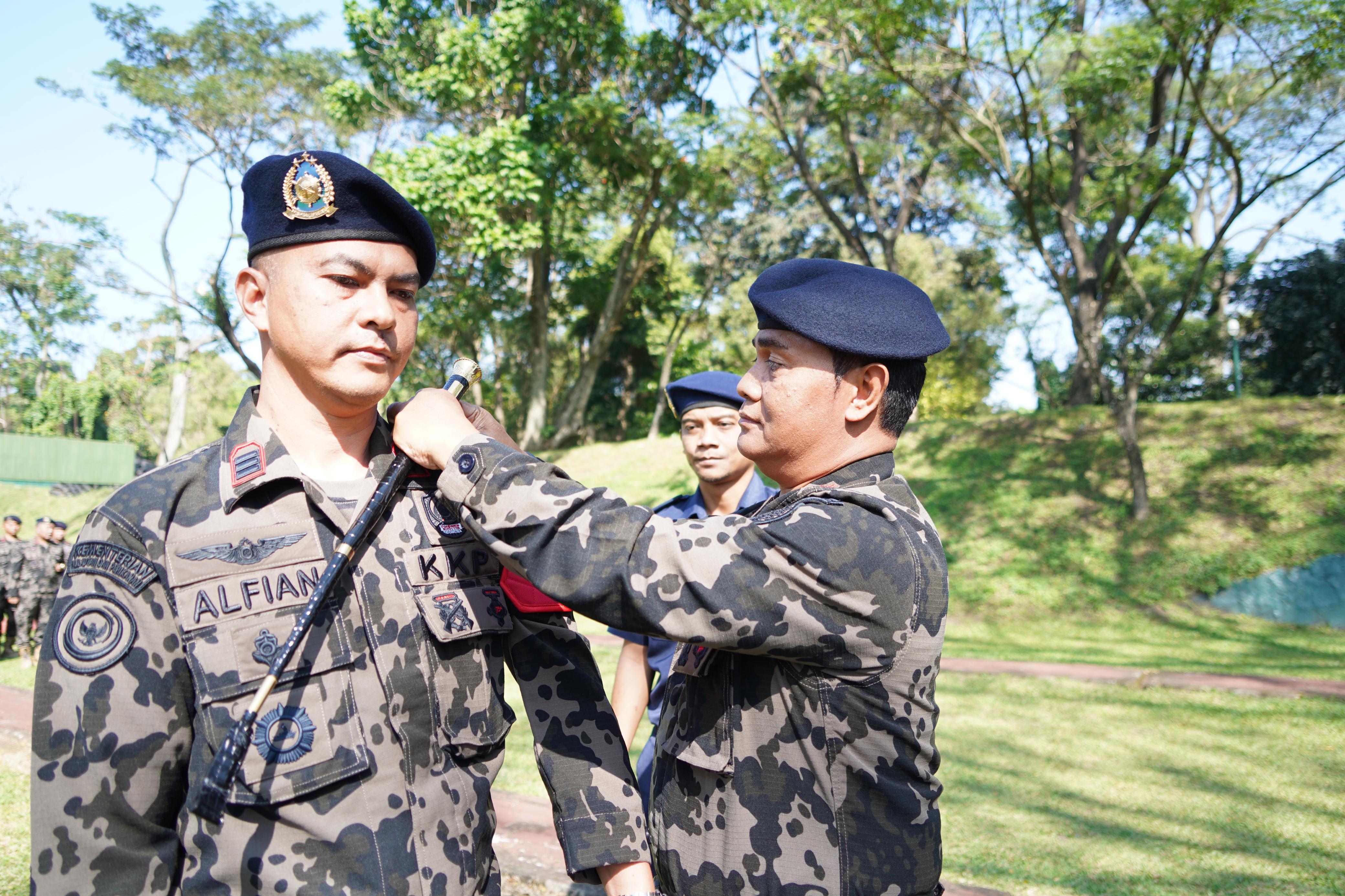 Penyegaran Kemampuan Teknis Menembak Bagi Awak Kapal Pengawas DItjen PSDKP