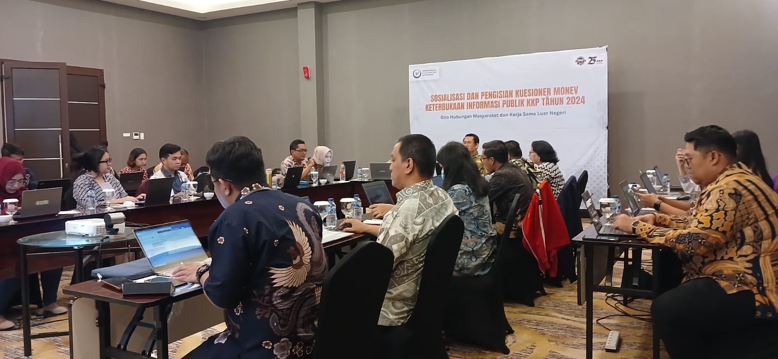 Rapat Finalisasi Penyusunan Arah Kebijakan Layanan Informasi Publik