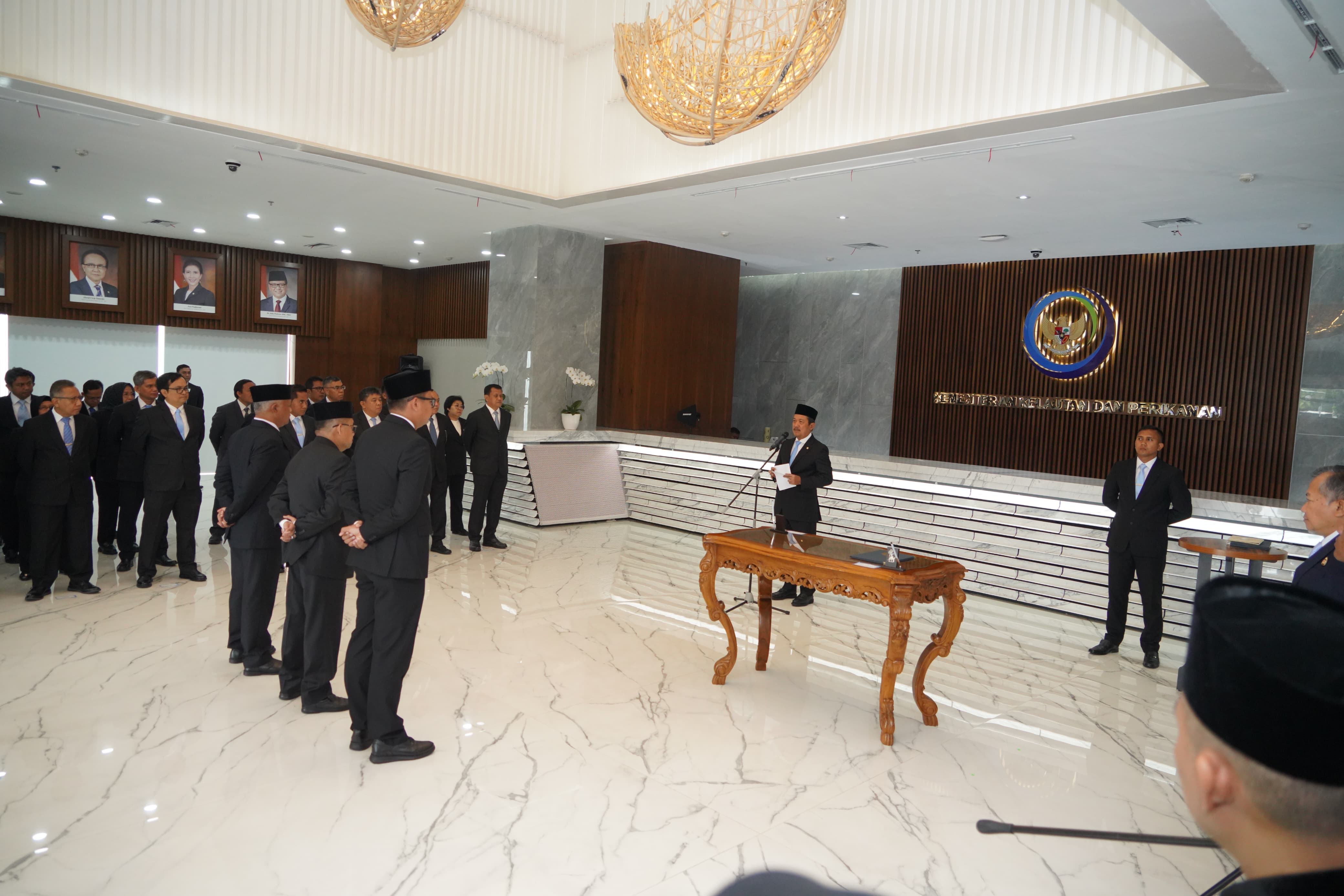 Pelantikan Pejabat Tinggi Pratama (Eselon II) lingkup Ditjen PSDKP oleh Menteri Sakti Wahyu Trenggono