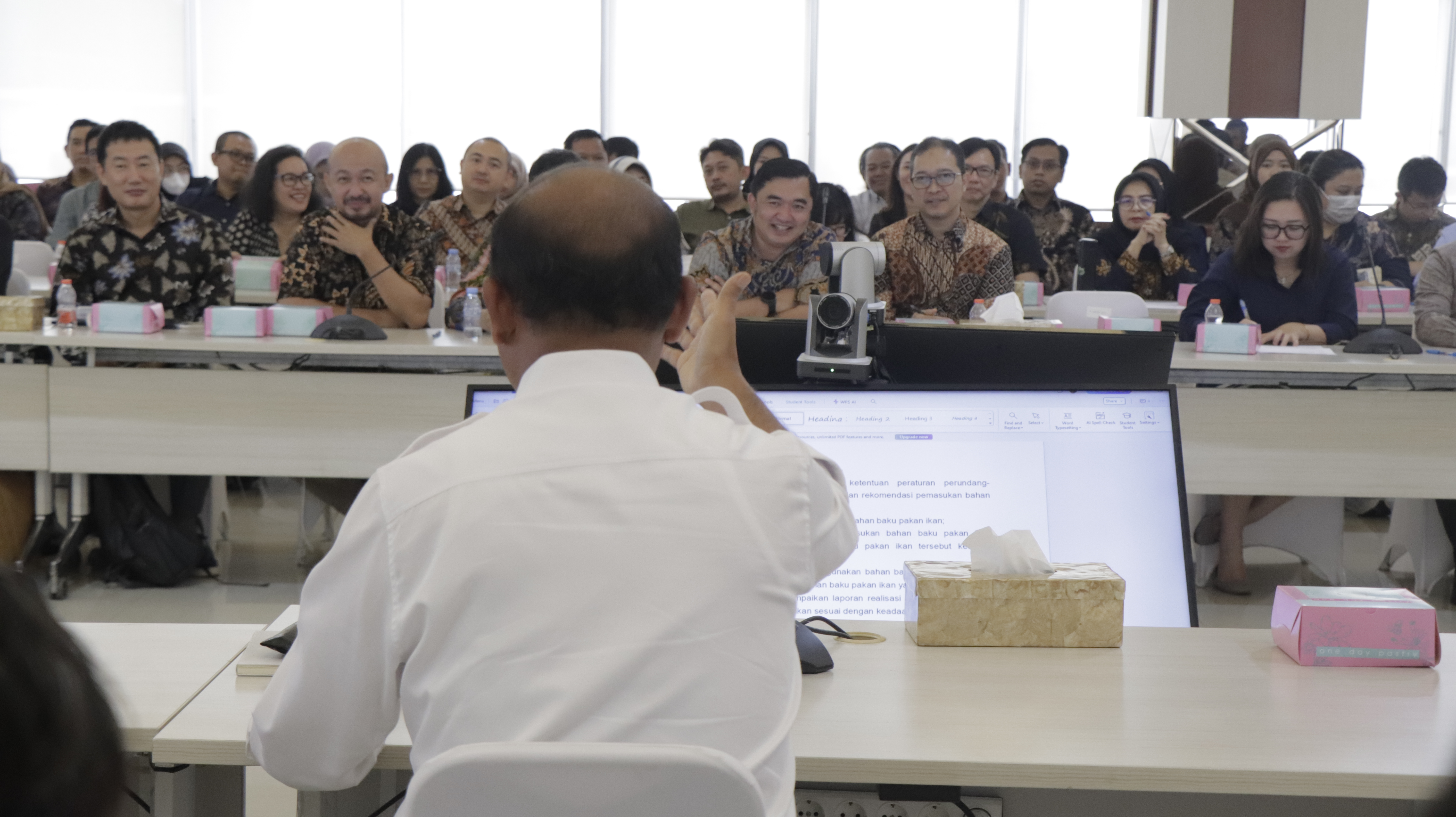 Rapat Koordinasi Tata Kelola Pemasukan Bahan Baku Pakan Ikan