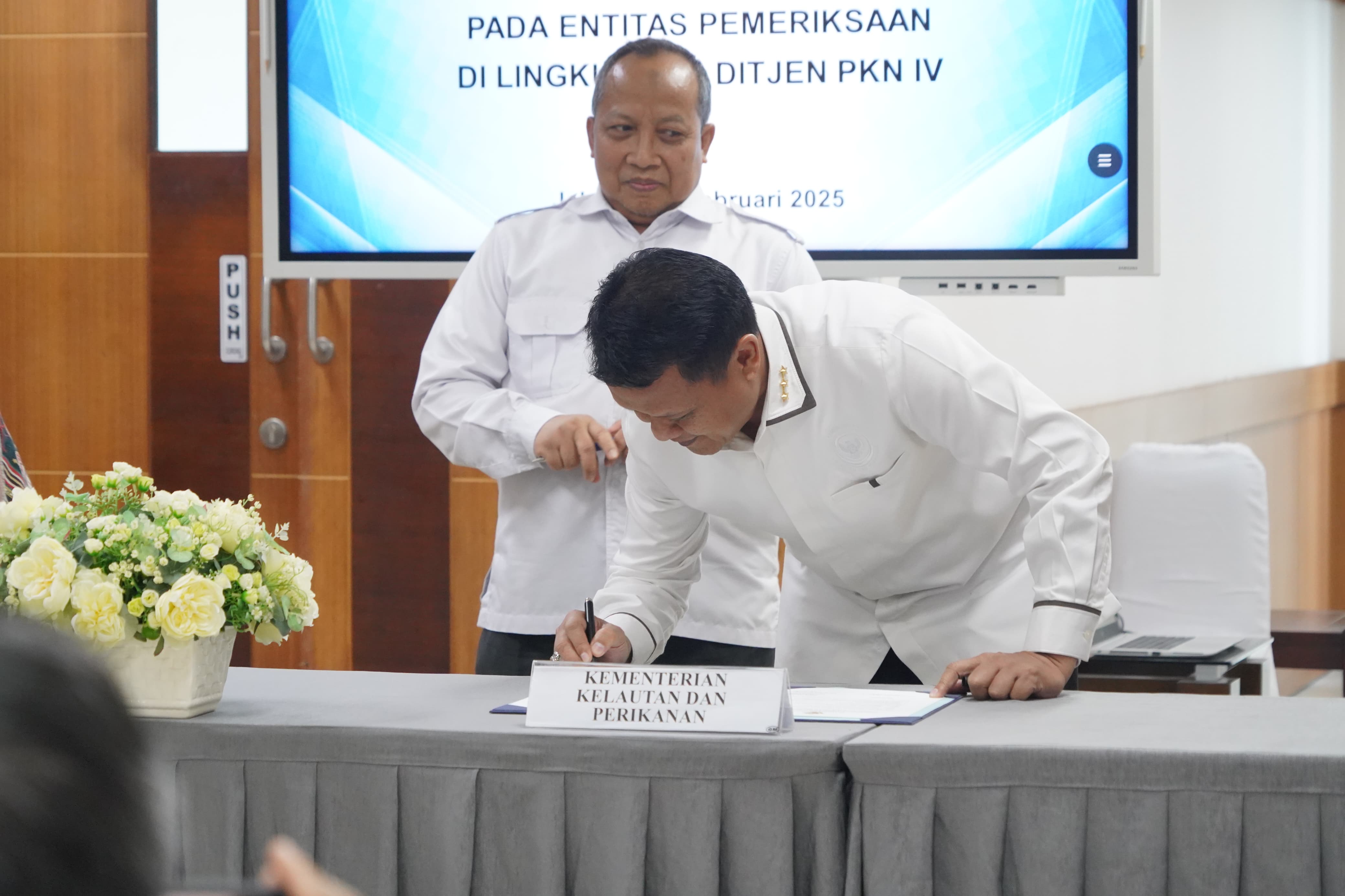 Sekretaris Jenderal KKP pada agenda Penyerahan Laporan Keuangan Unaudited Tahun 2024