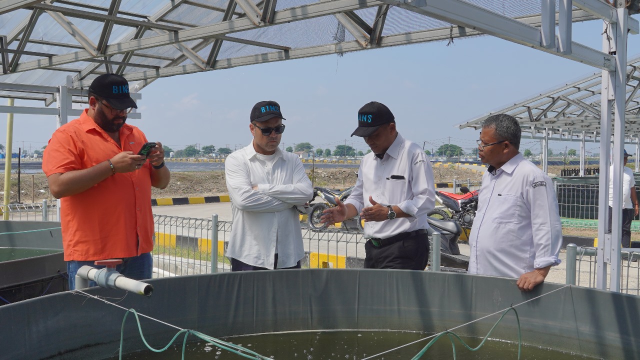Kunjungan Kerja Menteri Kelautan dan Perikanan ke Kawasan Budidaya Ikan Nila Salin Karawang