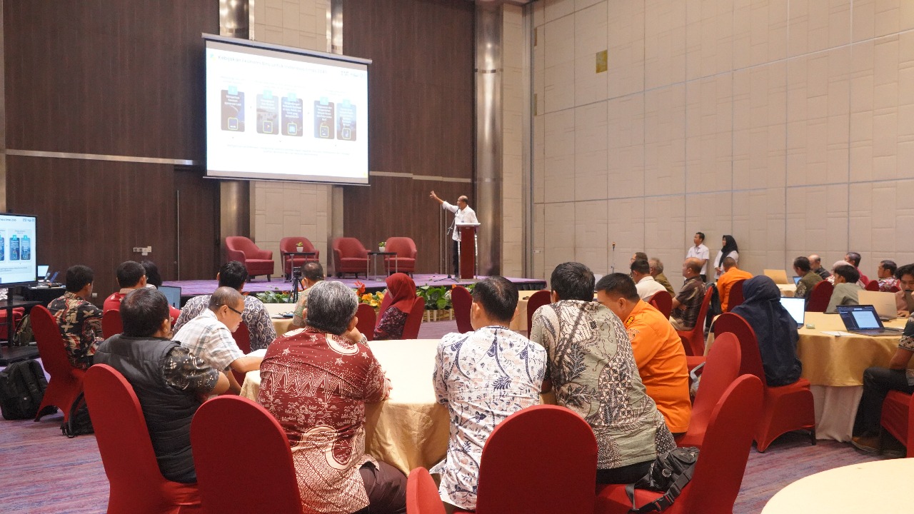 Konsultasi Publik terkait Kajian Lingkungan Hidup Strategis Revitalisasi Tambak Pantai Utara Jawa