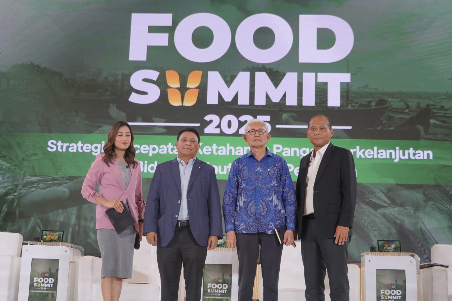 Dirjen PB sebagai narasumber dalam acara CNBC Indonesia Food Summit 2025
