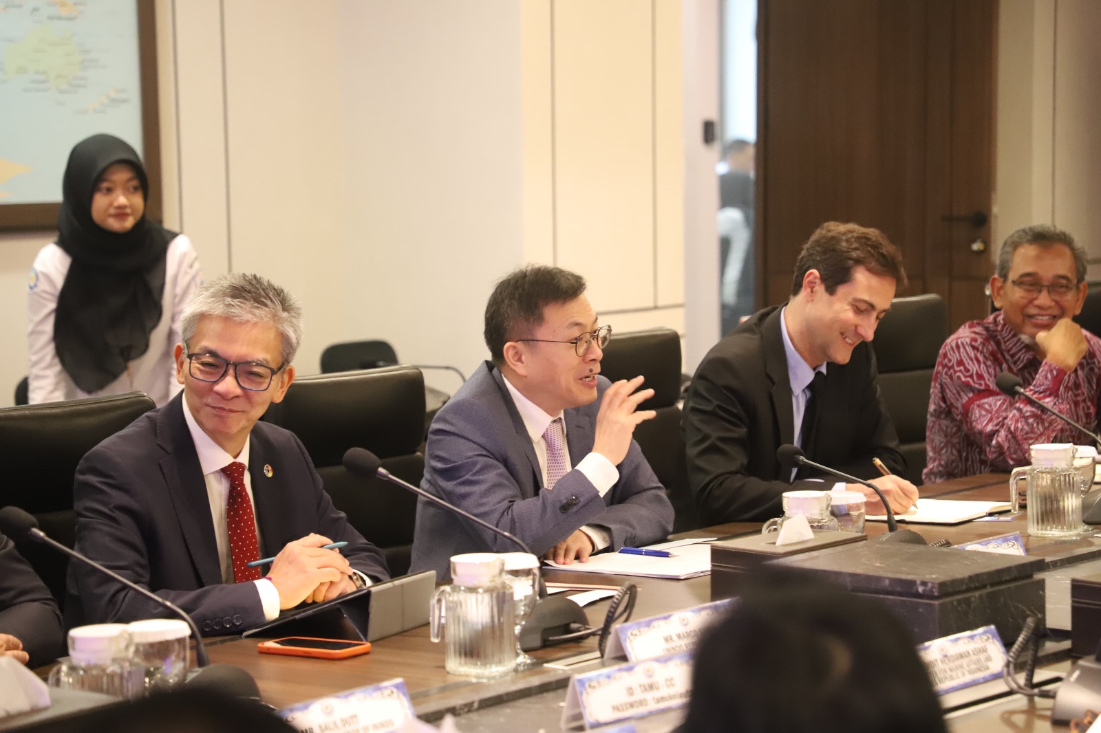 Mendampingi Bapak Menteri Trenggono, Wakil Menteri KKP Deputy to the Director General of UNIDO