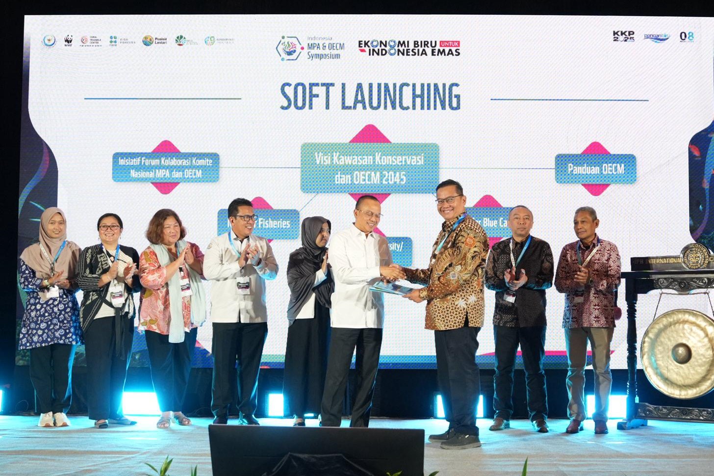 Simposium Marine Protected Area (MPA) & Other Effective areabased Conservation Measures (OECM) Indonesia 2025, Bogor (15/5).