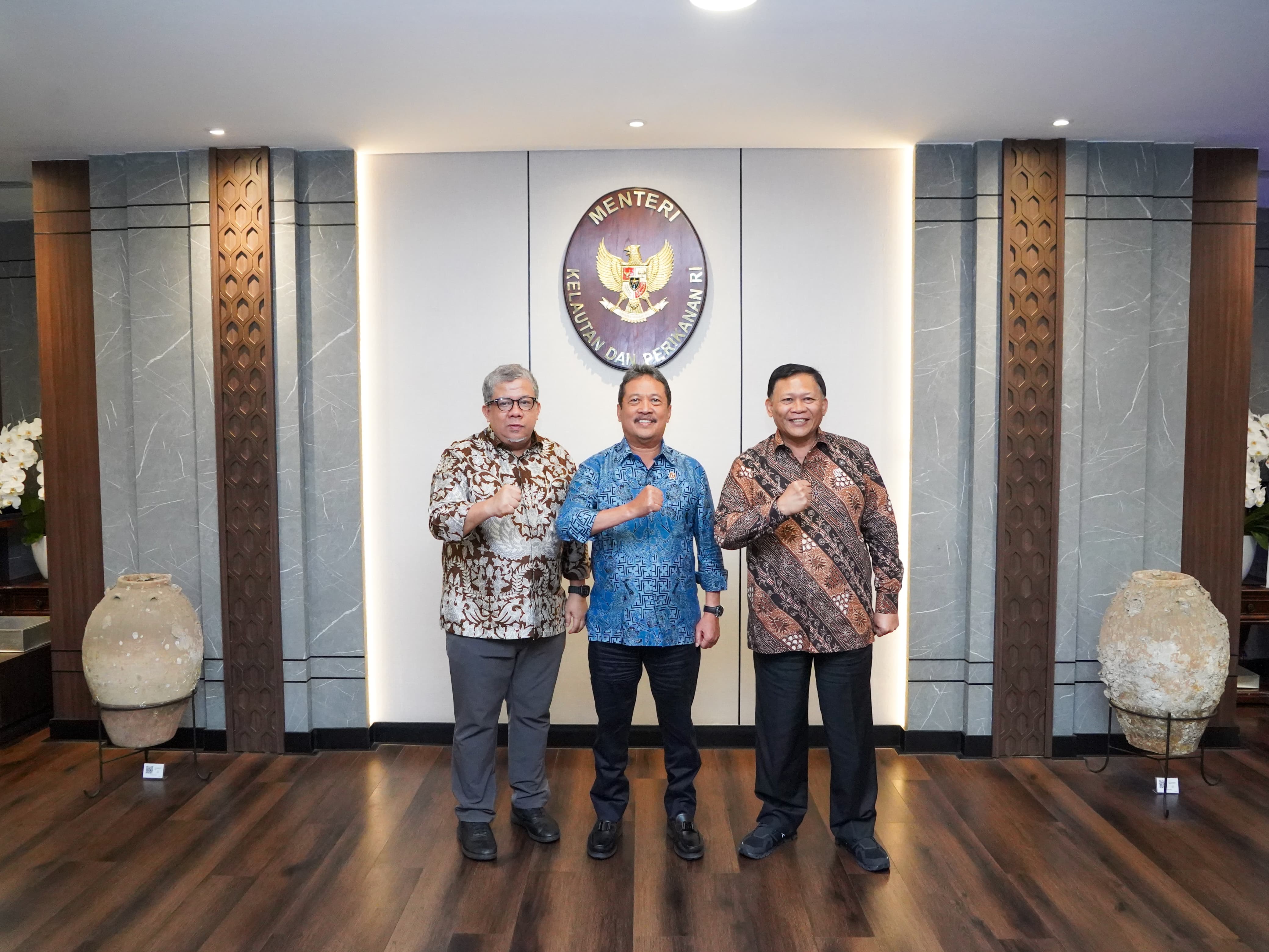 MKP dan Wamen KP Menerima Wakil Menteri Perumahan diskusi sinergi Program Kampung Nelayan Modern