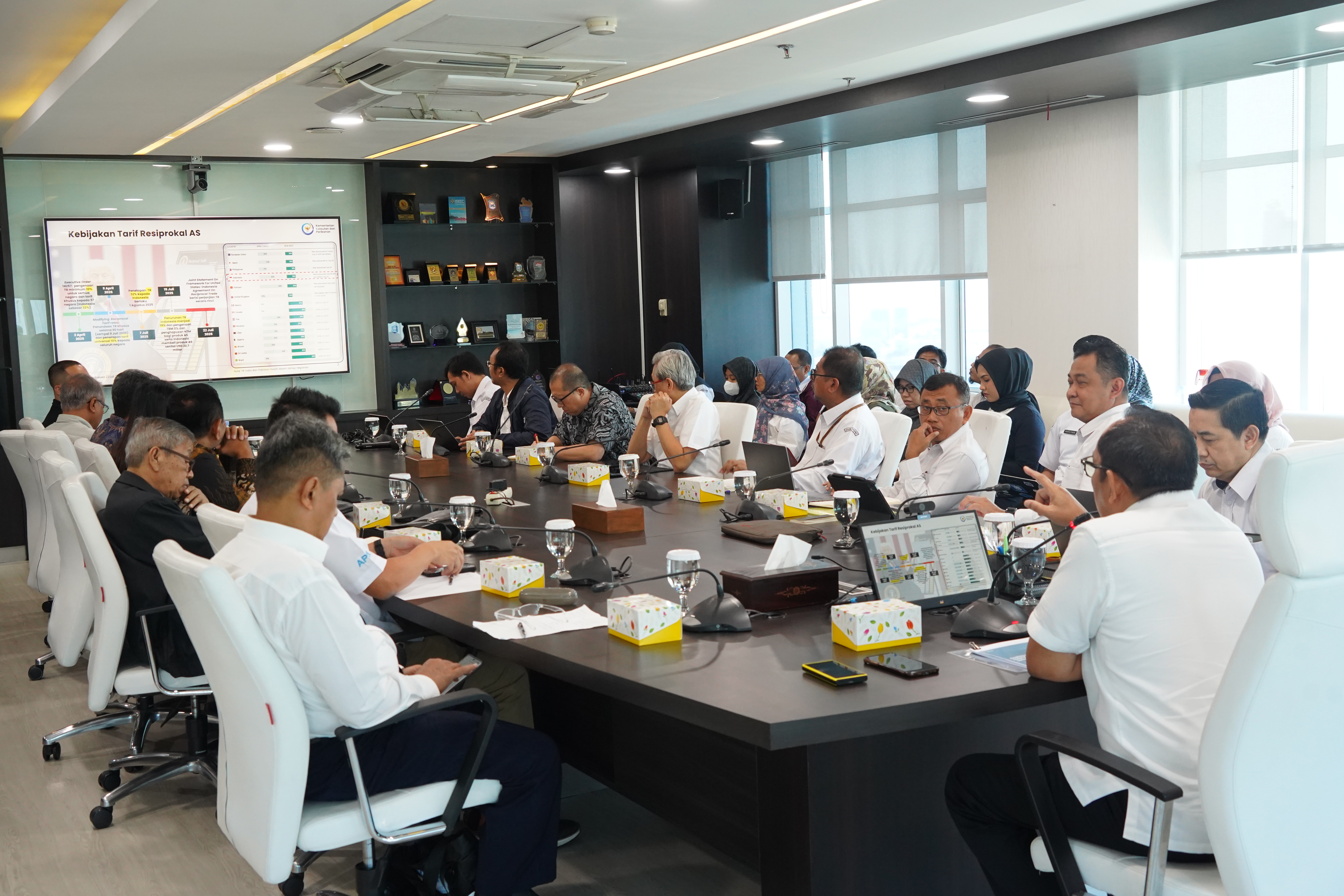 Rapat Koordinasi bersama Asosiasi Pelaku Usaha Perikanan