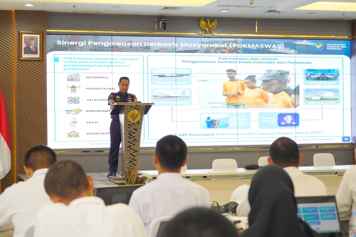 Dirjen PSDKP Memberikan Materi Pada Saat Management Trainee CPNS KKP Formasi Tahun 2024