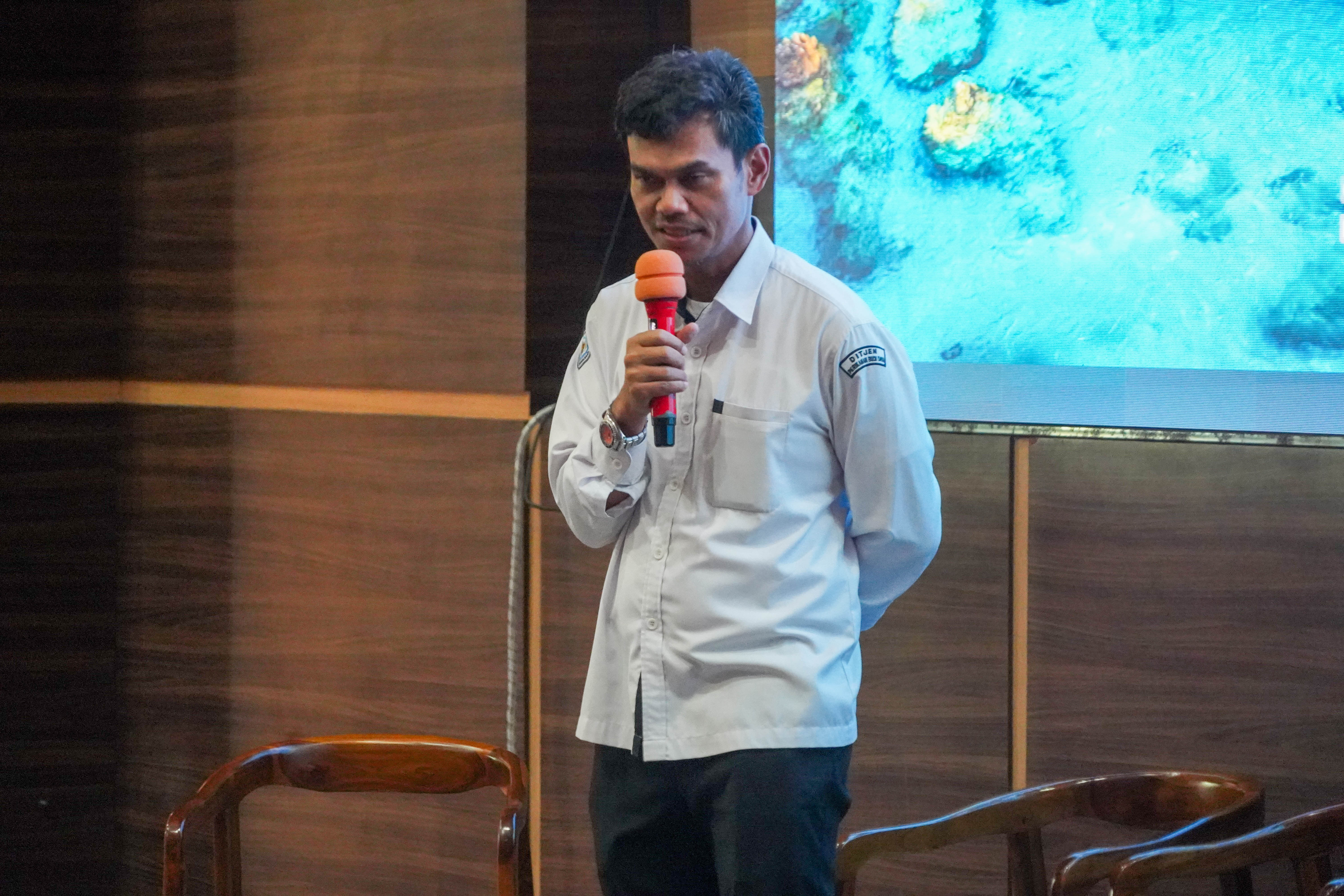 Konsultasi Publik penyusunan kajian Analisis Mengenai Dampak Lingkungan (AMDAL)