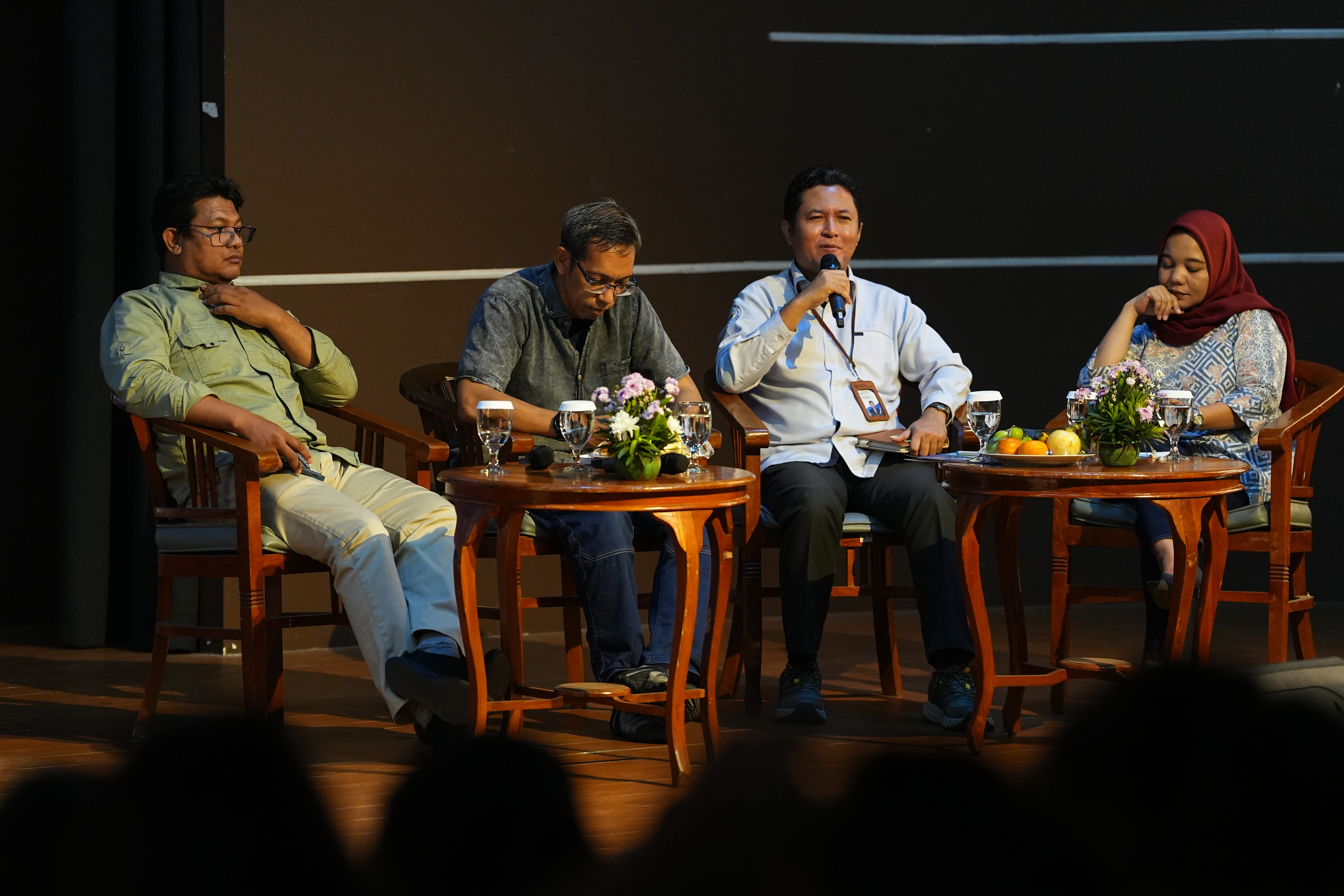 Kuliah Umum Pilar Ekonomi Berkelanjutan Masyarakat Pesisir banda Naira di Universitas Indonesia, Depok (21/10).