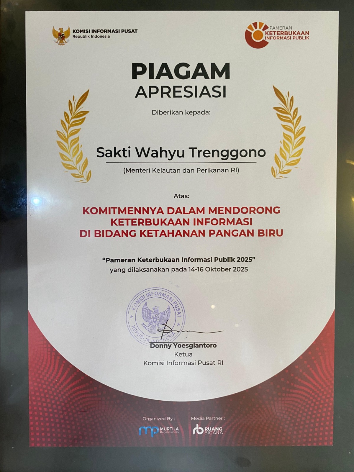 KKP Raih Penghargaan Penyedia Informasi Terbaik dari Komisi Informasi Pusat