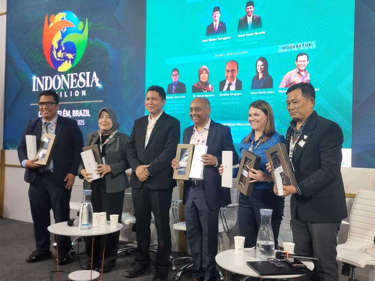 Peluncuran Indonesia Blue Carbon  Ecosystem Roadmap and Action Guide di Paviliun Indonesia COP30 Brazil, (17/11)