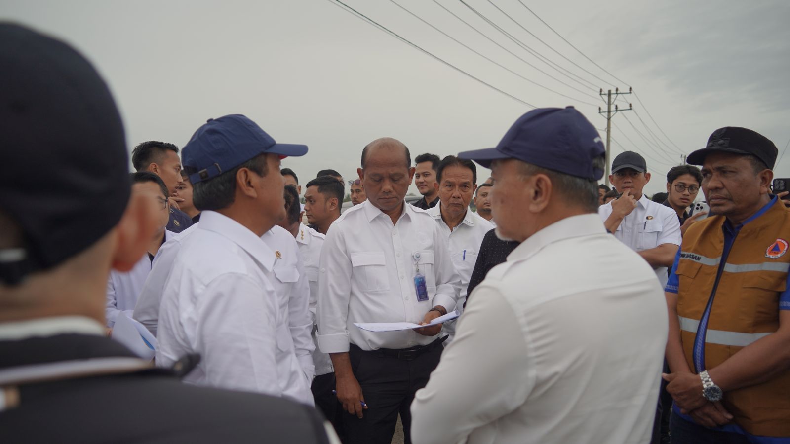Kunjungan Kerja Dirjen PB Mendampingi MKP ke Lokasi Tambak Budi Daya Ikan Terdampak Bencana di Aceh
