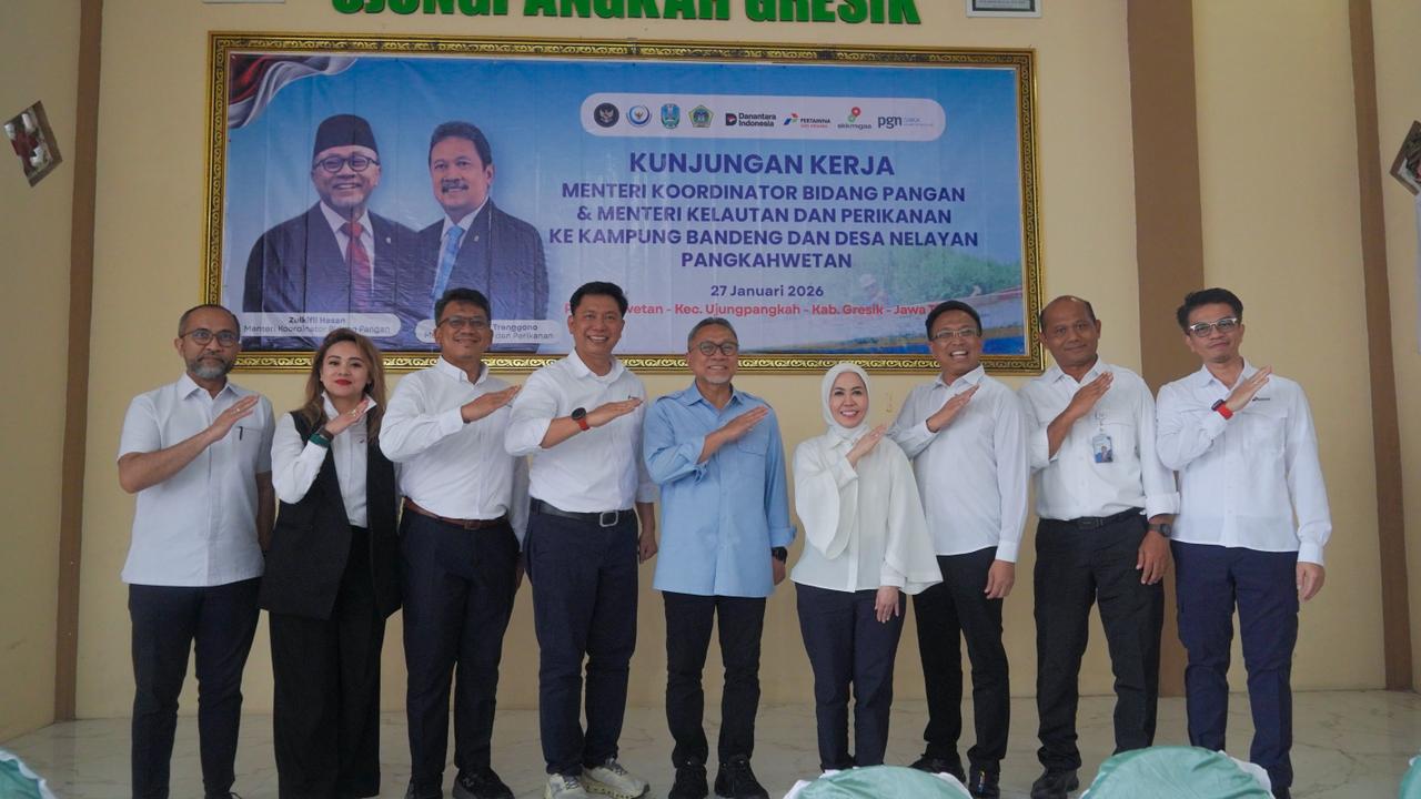 Kunjunga Kerja Menteri Koordinator Bidang Pangan ke Kampung Perikanan Budi Daya Bandeng di Gresik, Jawa Timur