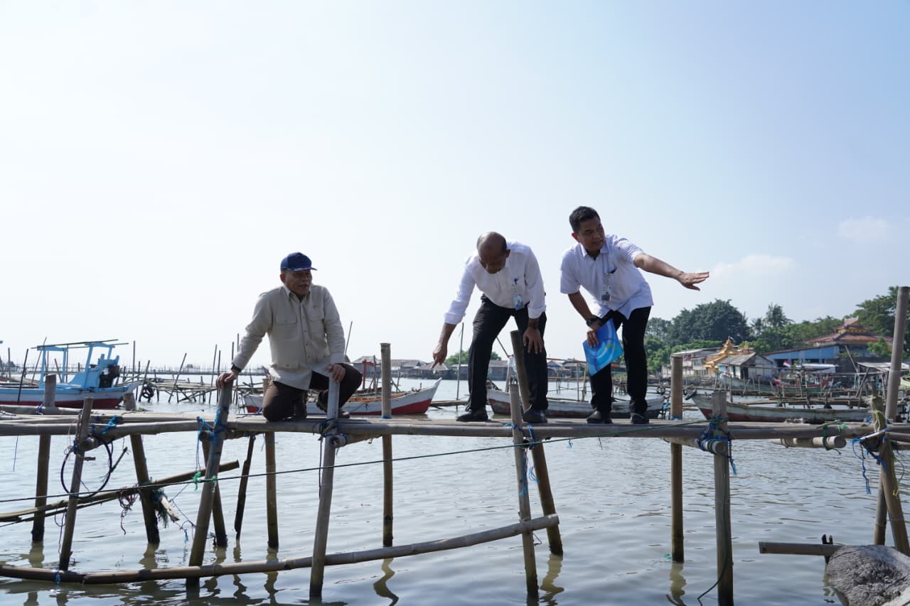 Kunjungan kerja Menteri Koordinator Bidang Infrastruktur dan Pembangunan Kewilayahan bersama Wakil Menteri Kelautan dan Perikanan