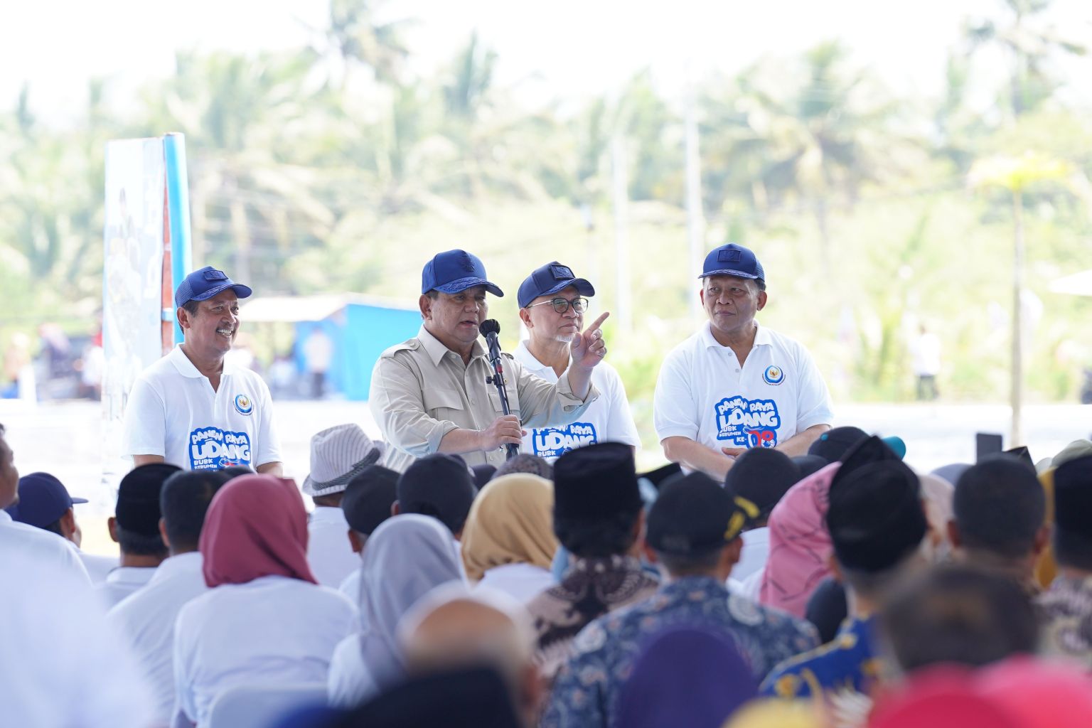 Presiden Prabowo Panen Raya Budidaya Udang Berbasis Kawasan di Kebumen