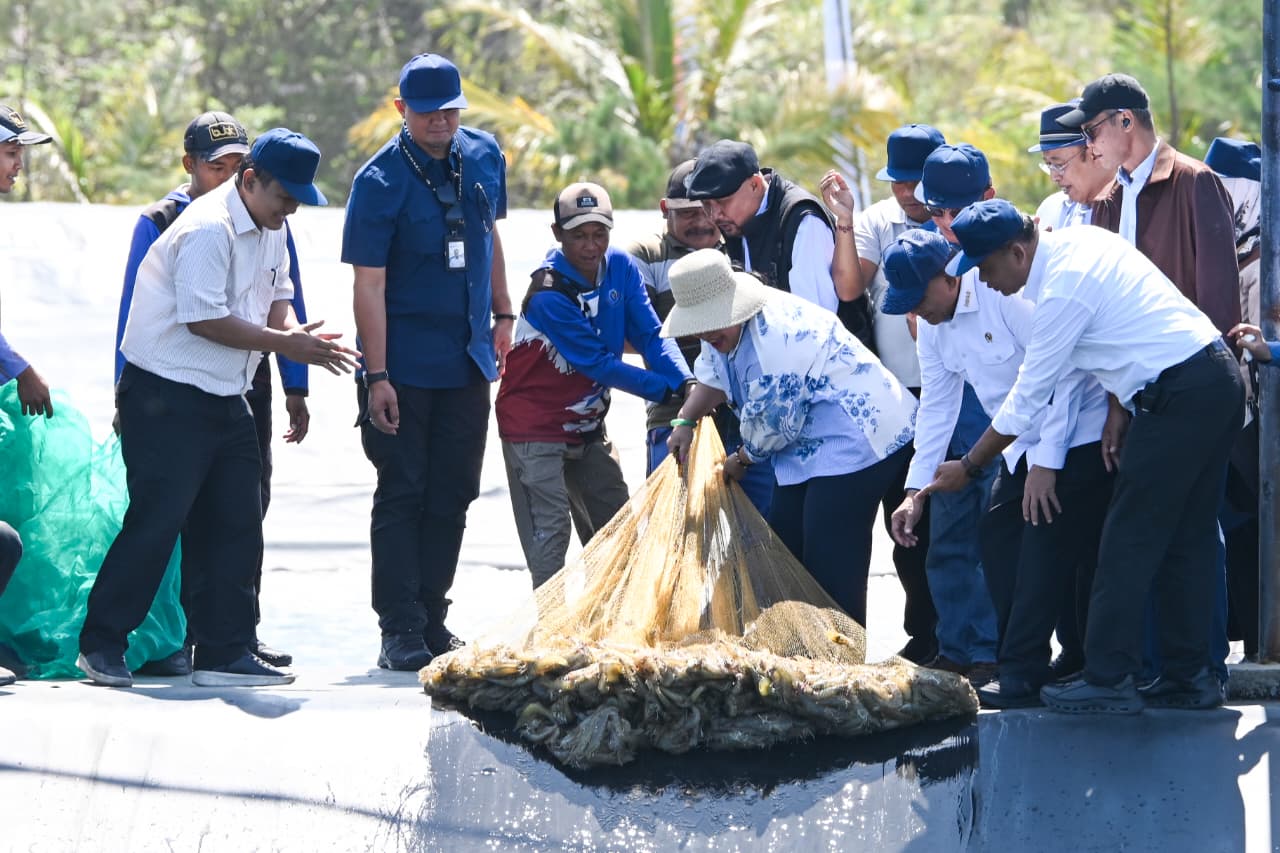 Kunjungan Kerja Komisi IV DPR ke BUBK Kebumen