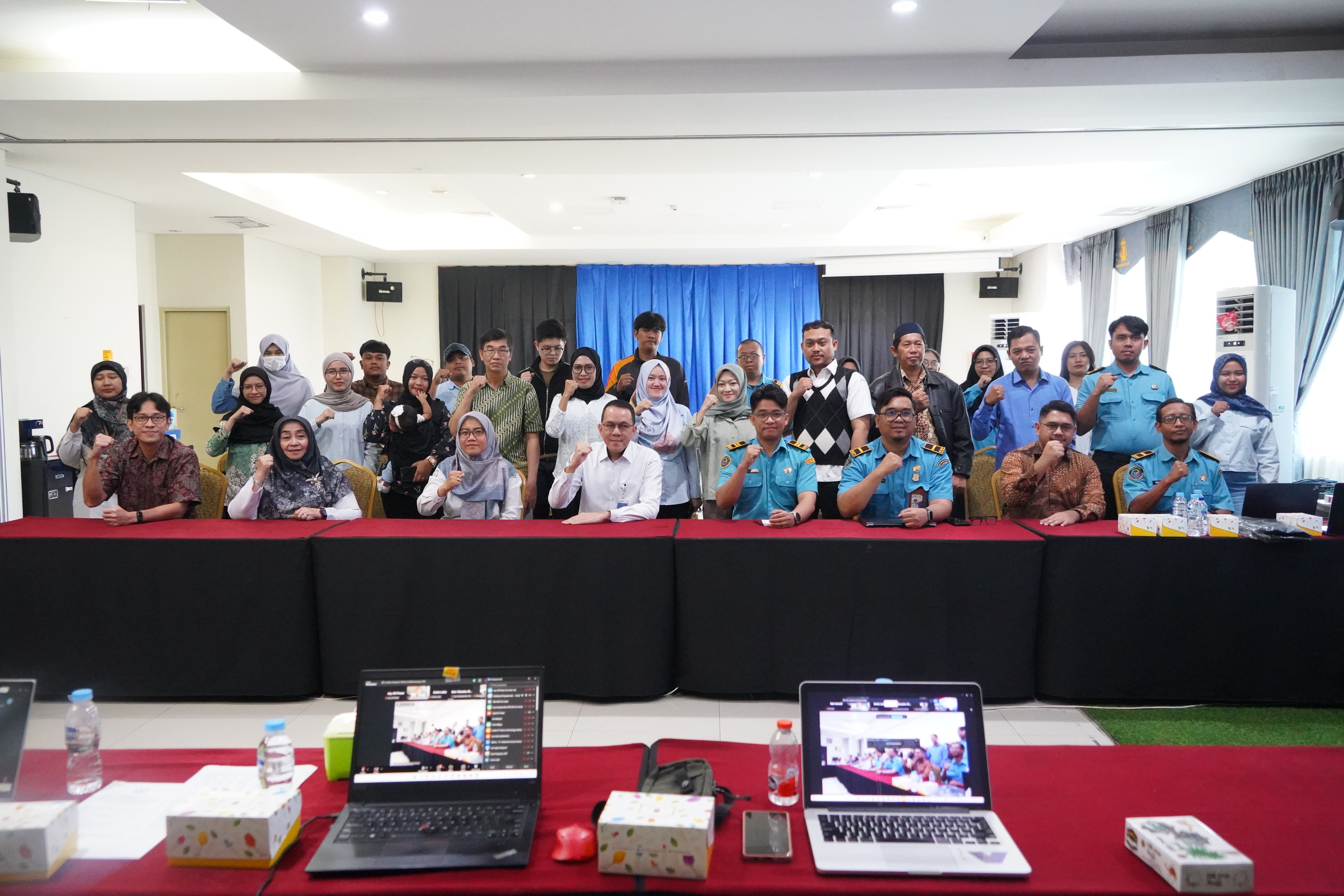Sosialisasi Penerapan Cara Distribusi Ikan yang Baik (CDIB) dan Penerbitan Sertifikat Penerapan Distribusi Ikan (SPDI)