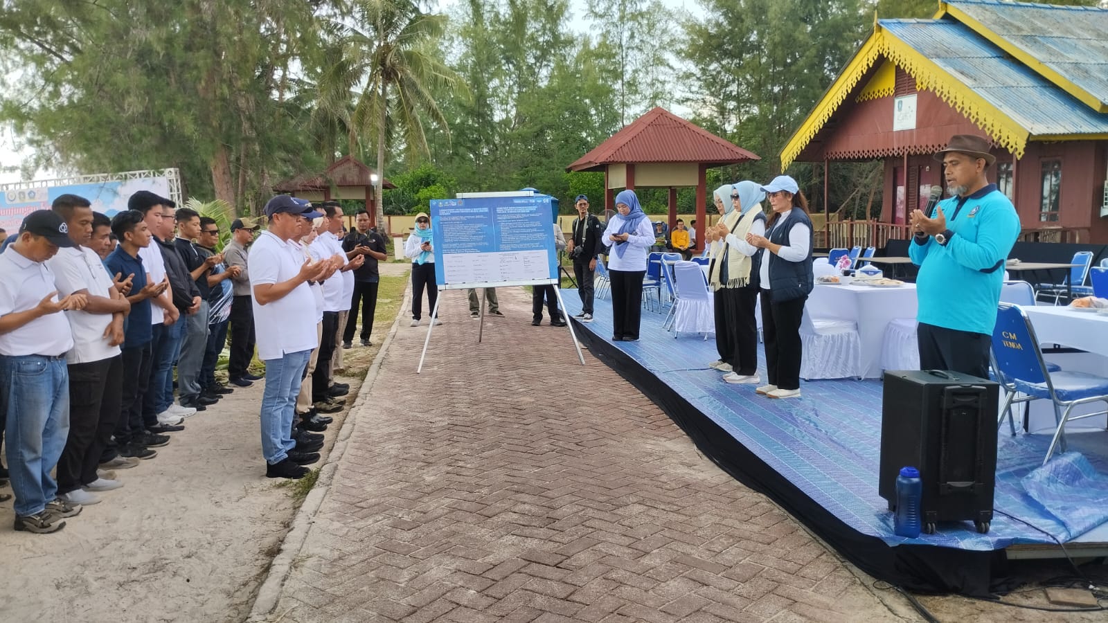 Deklarasi Laut Sehat Bebas Sampah (SEBASAH) di Bintan, Kepulauan Riau