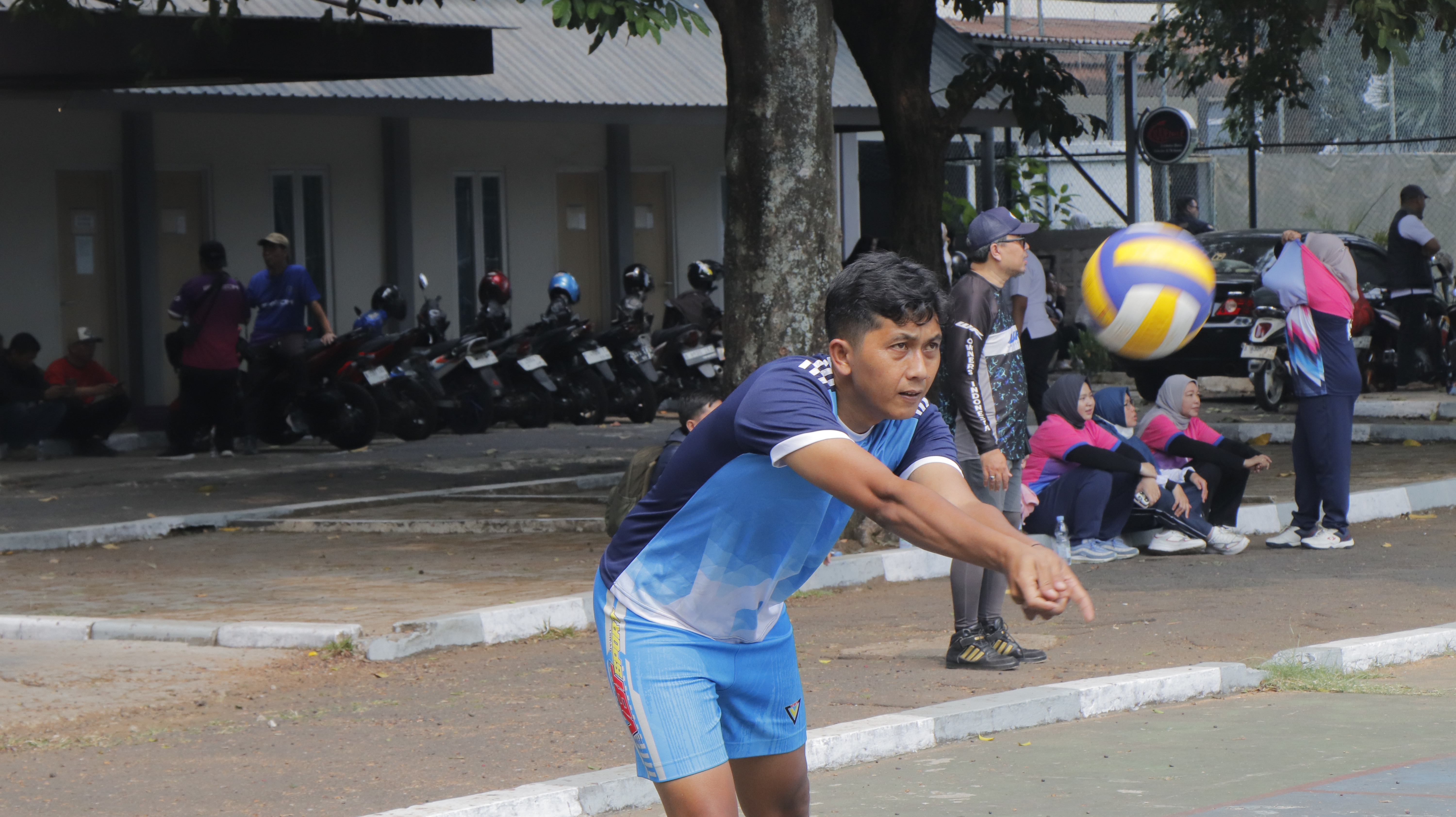 Lomba Bola Voli dalam rangka Peringatan HUT ke-81 Republik Indonesia