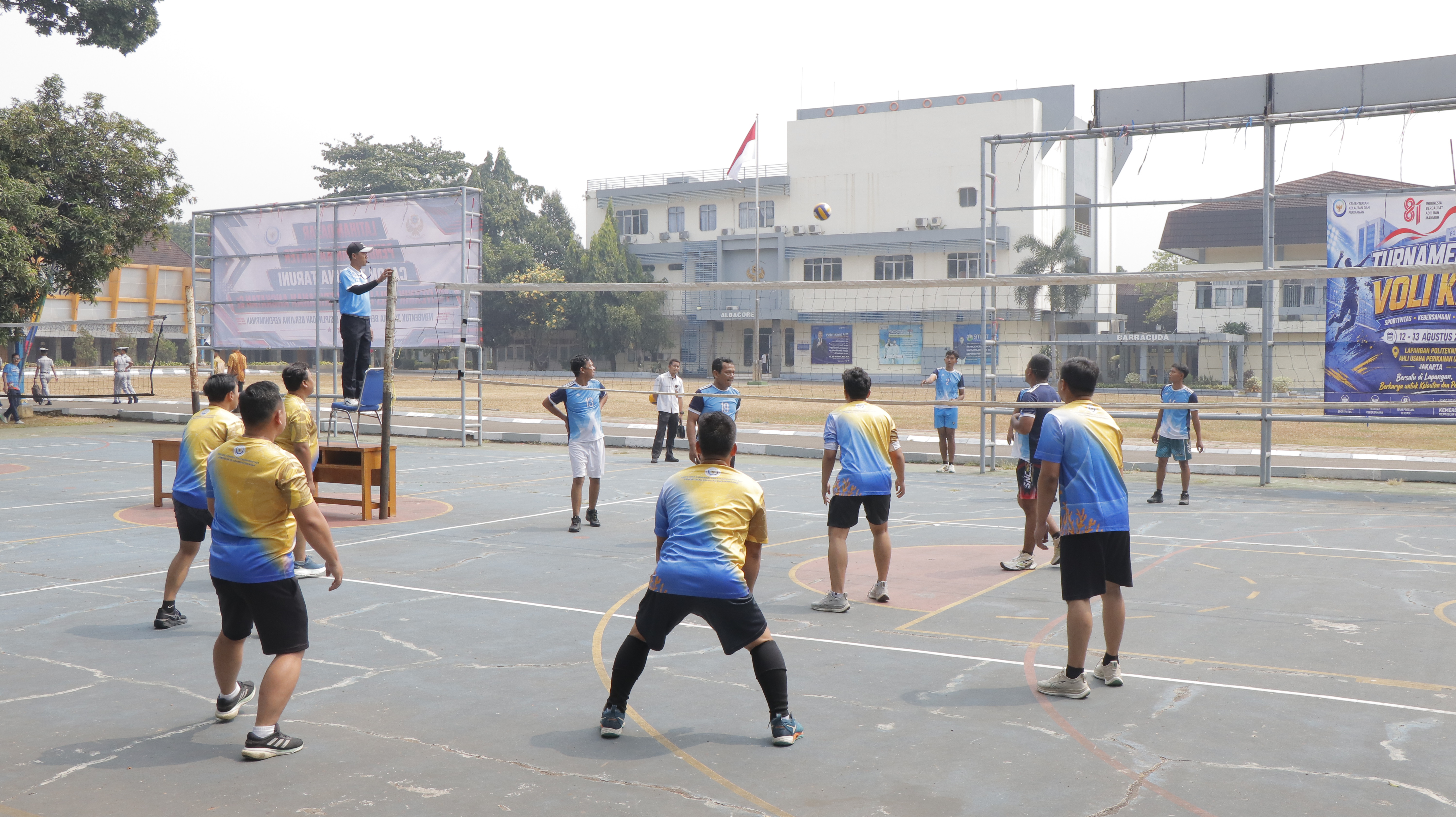 Lomba Bola Voli dalam rangka Peringatan HUT ke-81 Republik Indonesia