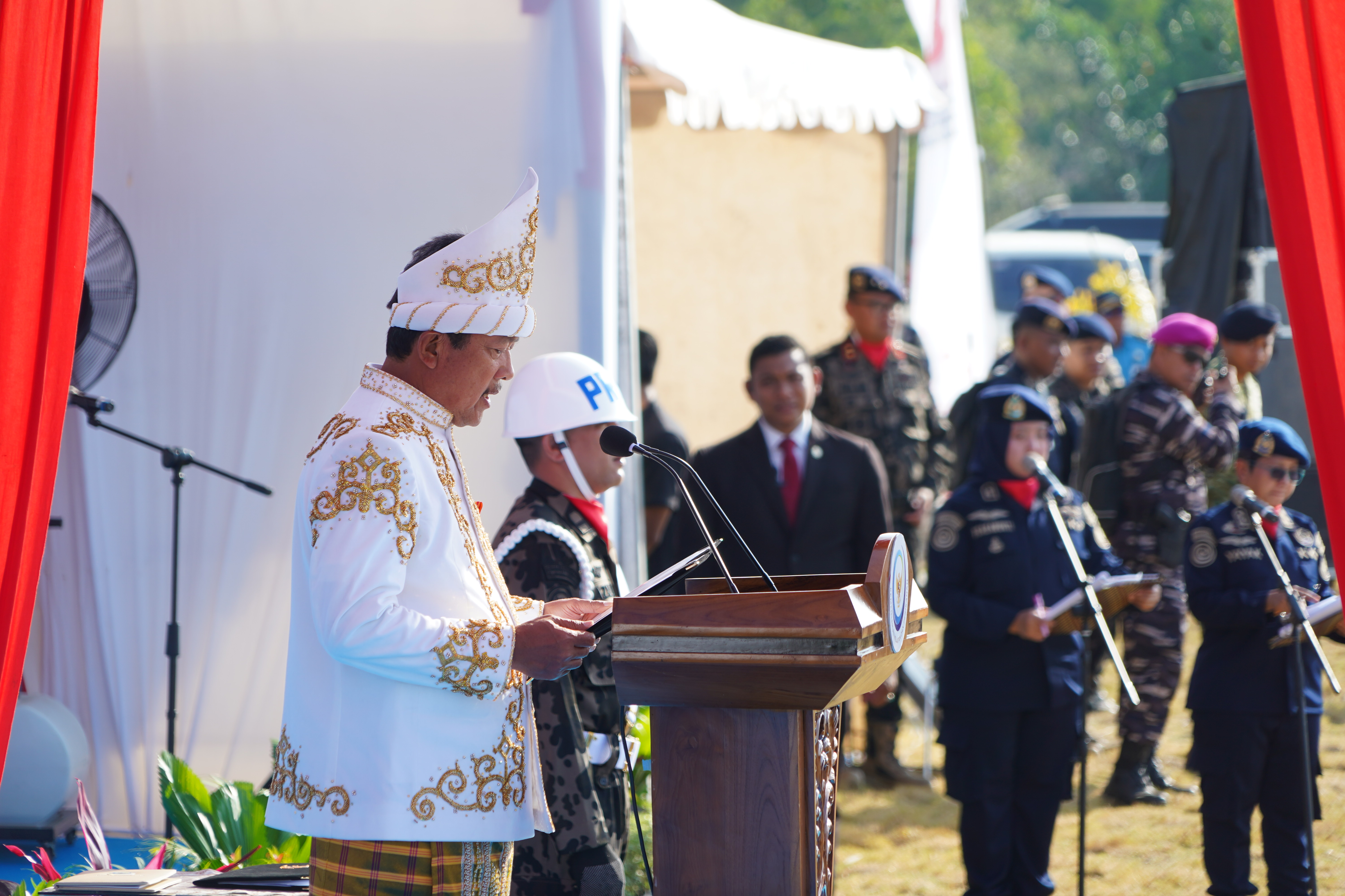 Upacara HUT RI bersama Nelayan di Kampung Nelayan Merah Putih Sorue Jaya