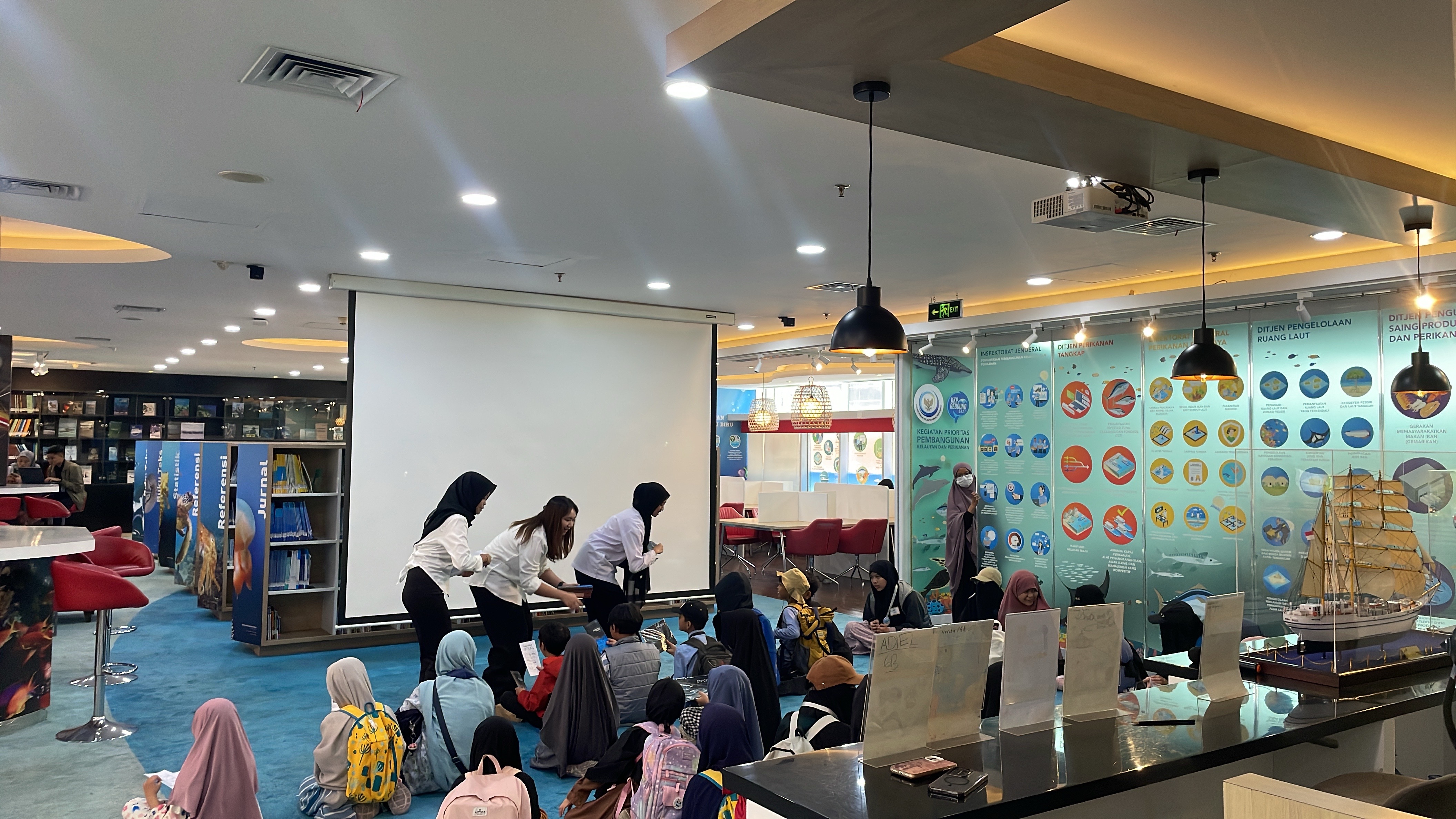 Archivelago Jadi Panggung Literasi Anak Komunitas AHA Membaca